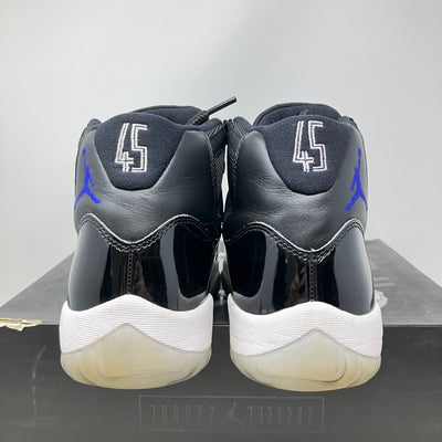Jordan 11 Retro Space Jam (2016)