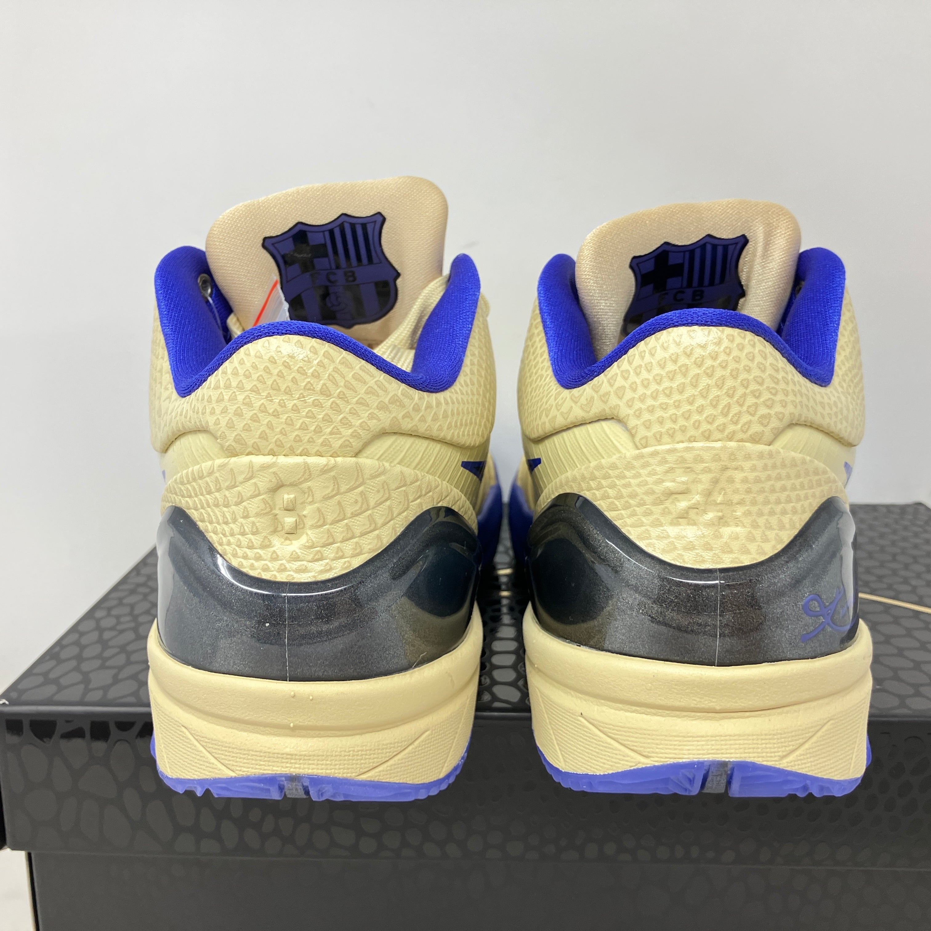 Nike Kobe 4 Protro FC Barcelona Team Gold