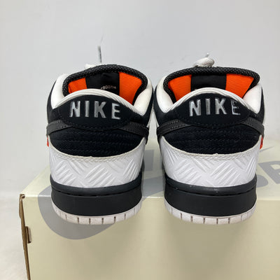 Nike SB Dunk Low TIGHTBOOTH