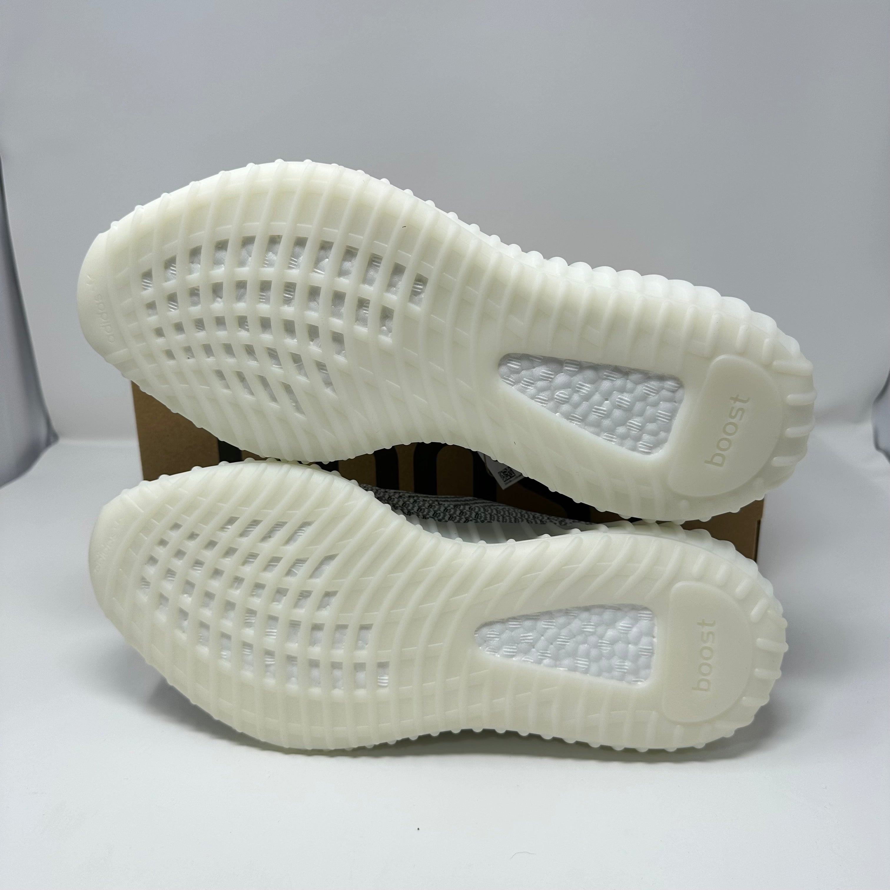adidas Yeezy Boost 350 V2 Static (Non-Reflective) (2018/2023)