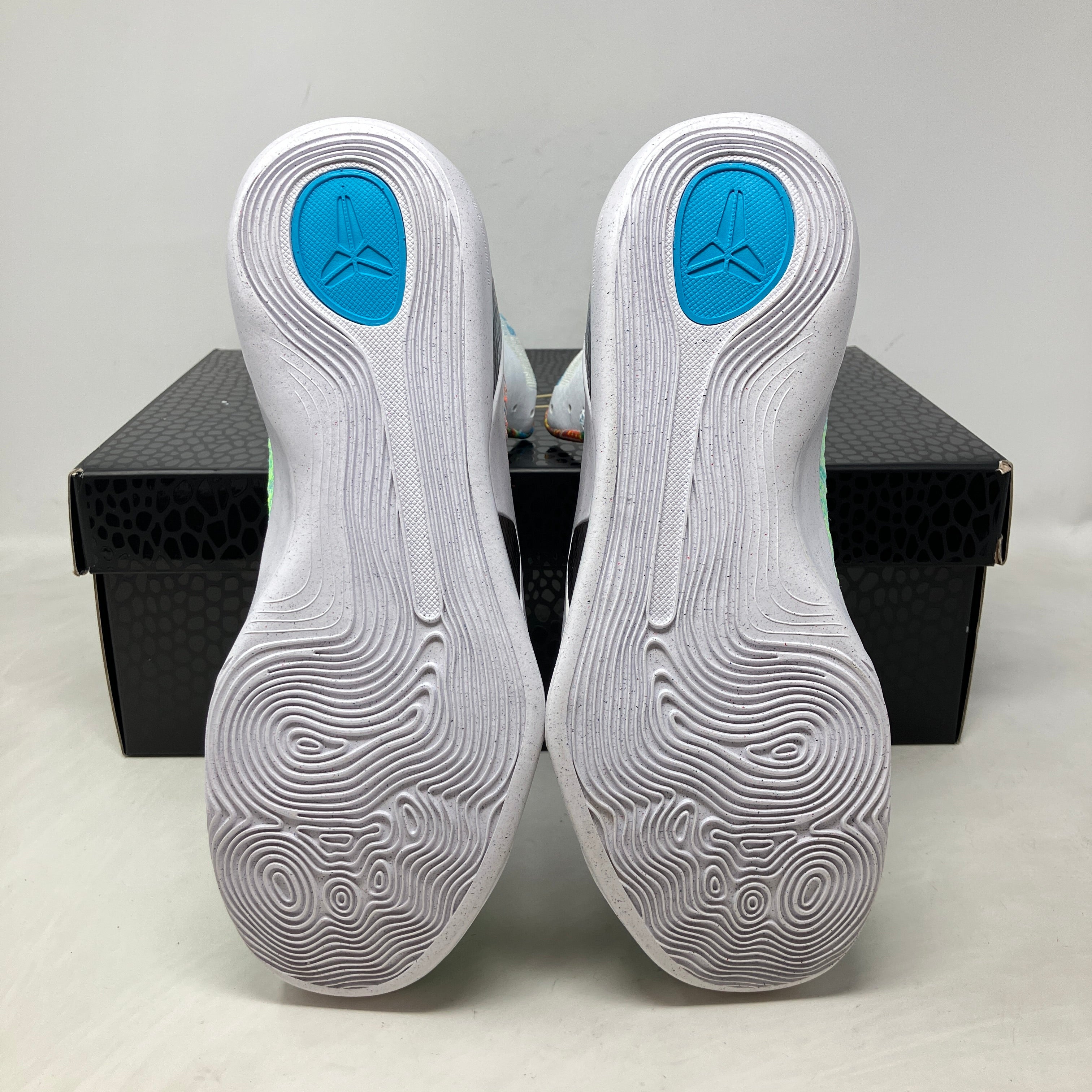 nike kobe 9 womens silver