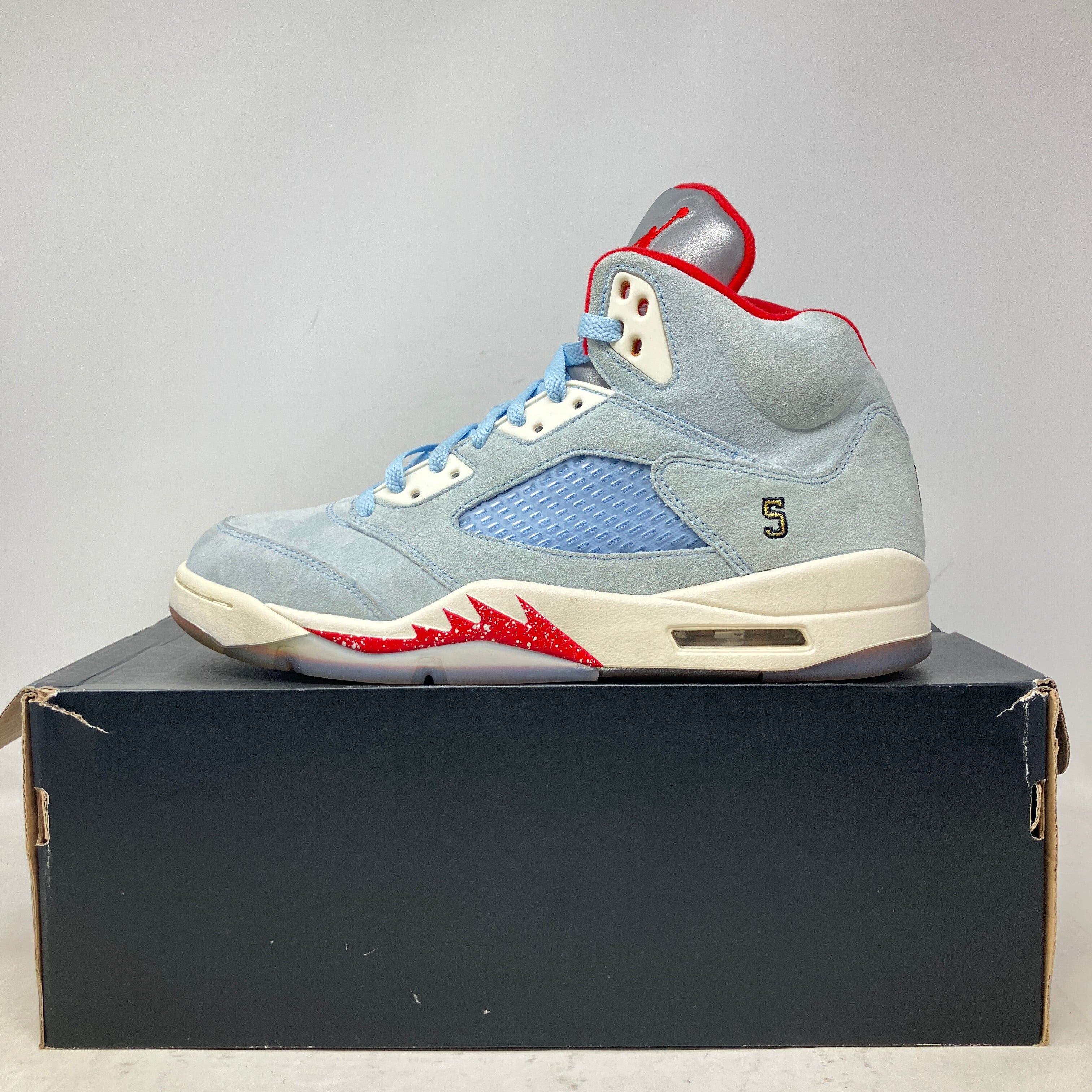 Jordan 5 Retro Trophy Room Ice Blue