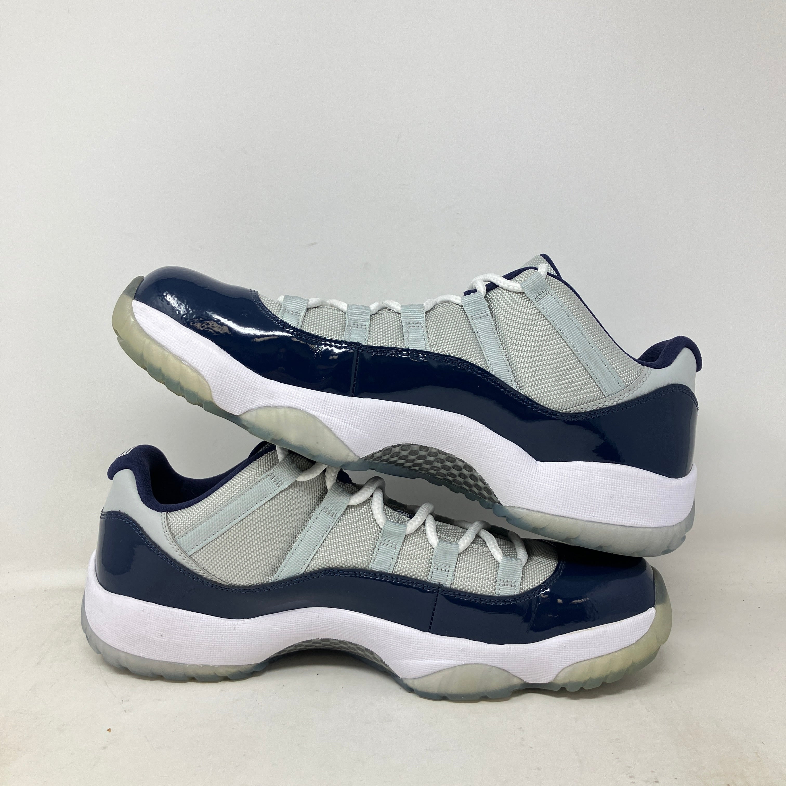 Jordan 11 Retro Low Georgetown