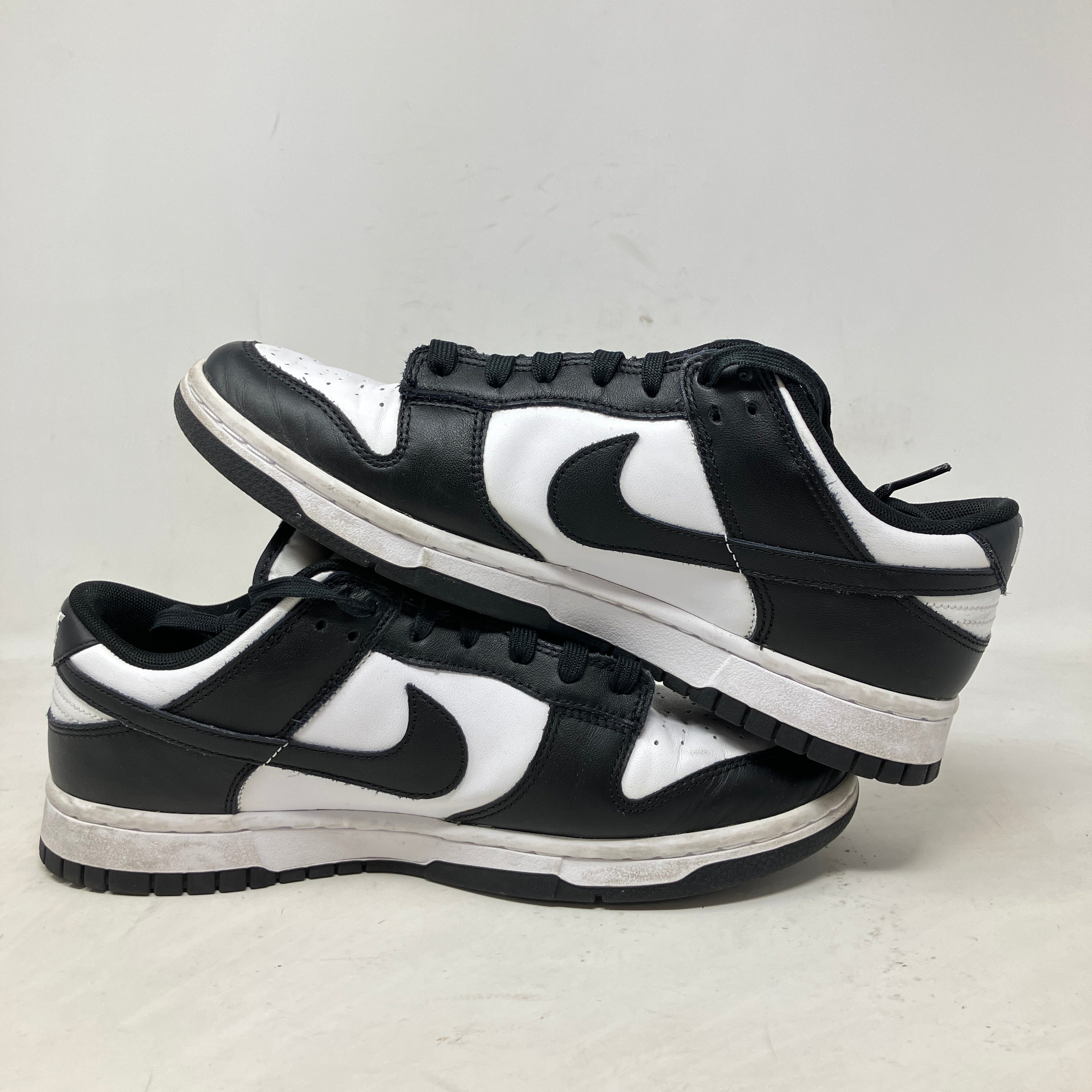 Nike Dunk Low Retro White Black Panda