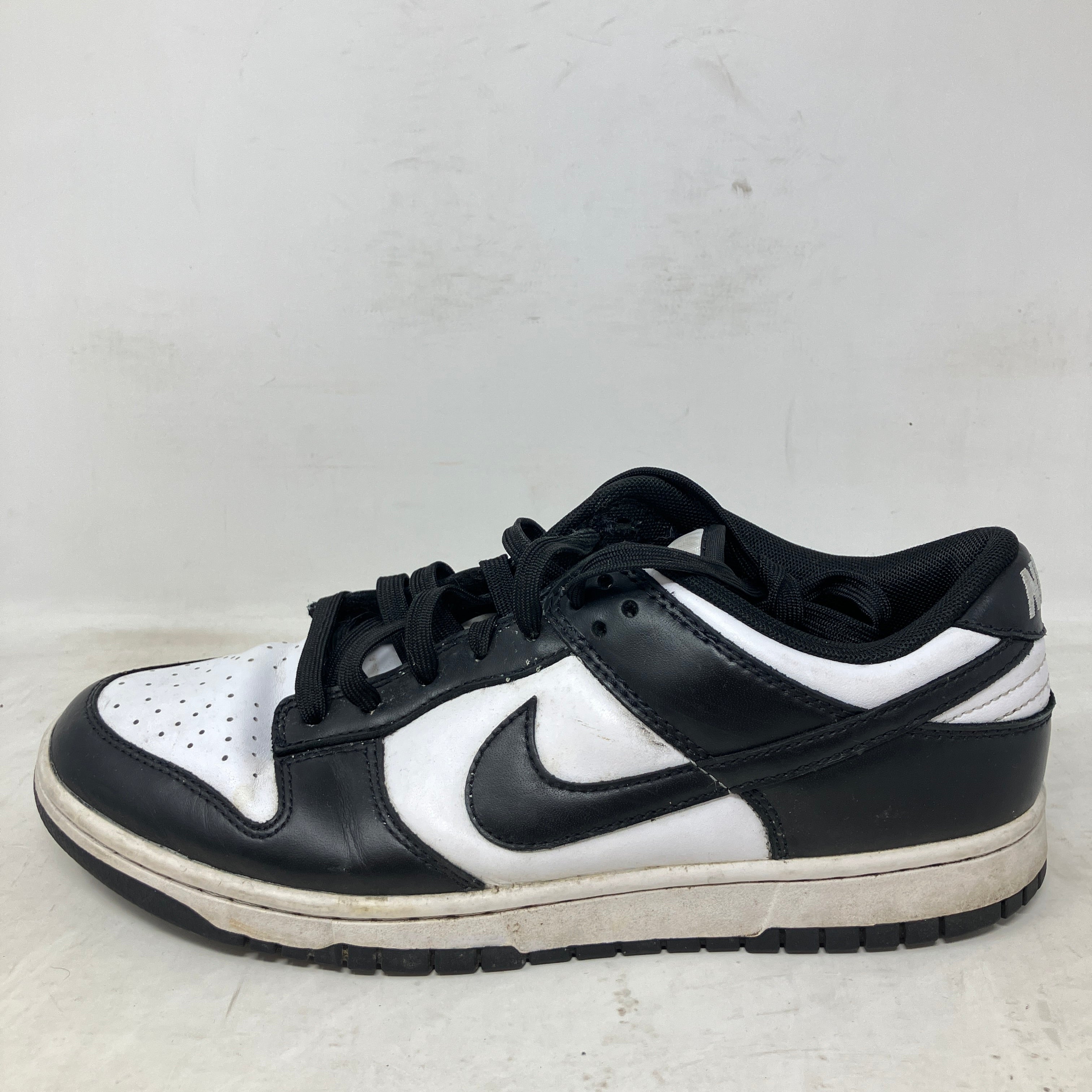 Nike Dunk Low Retro White Black Panda