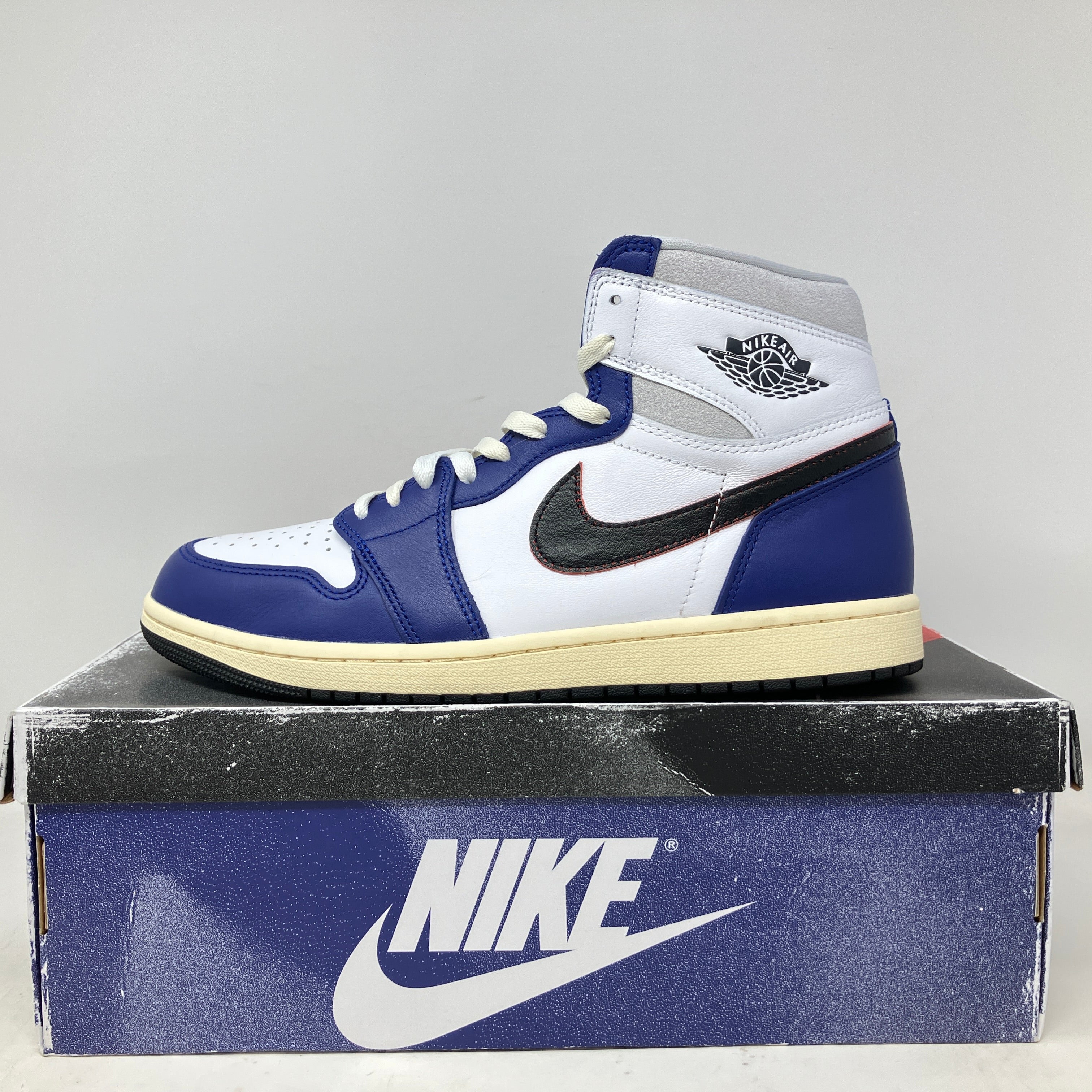 Jordan 1 Retro High OG Rare Air