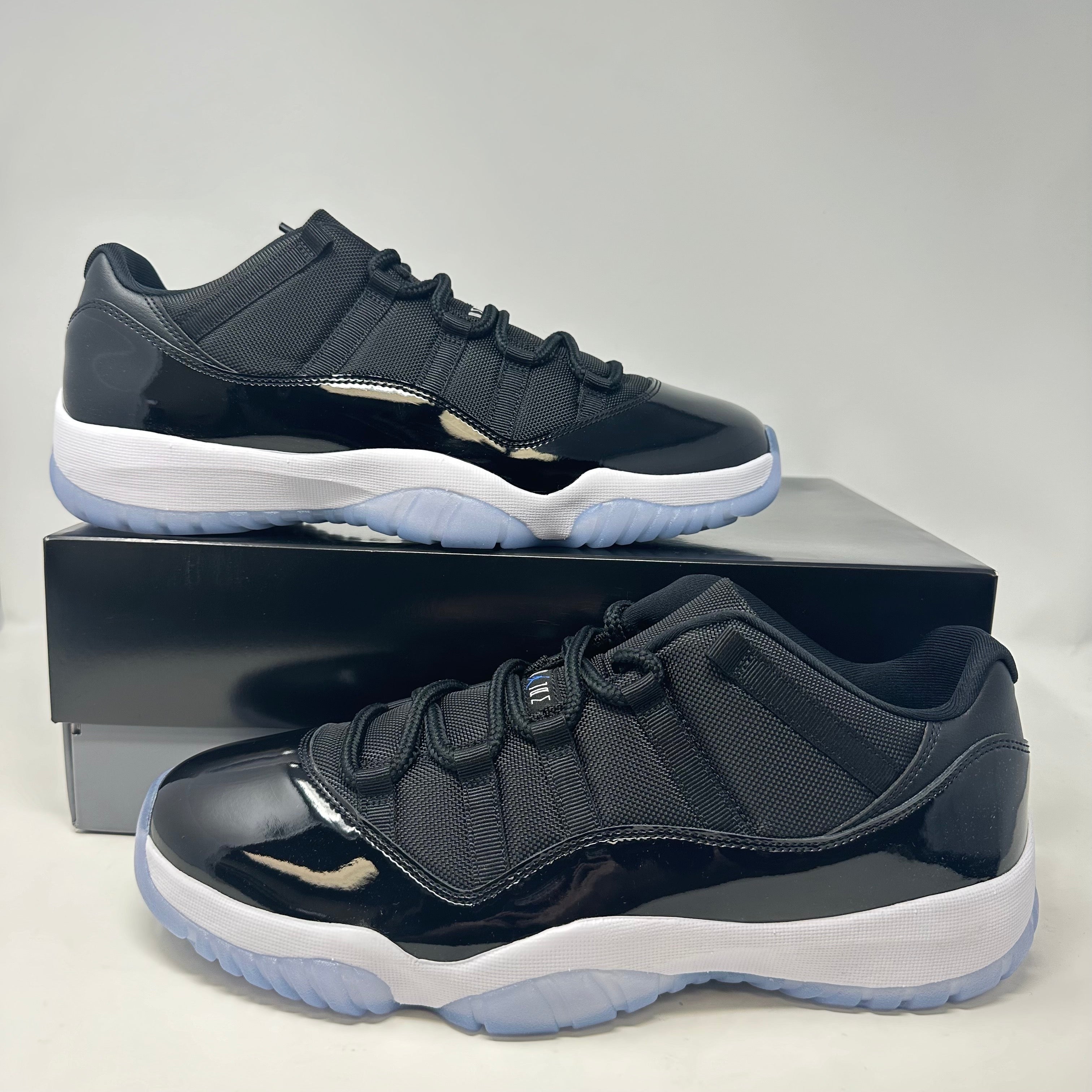 Jordan 11 Retro Low Space Jam