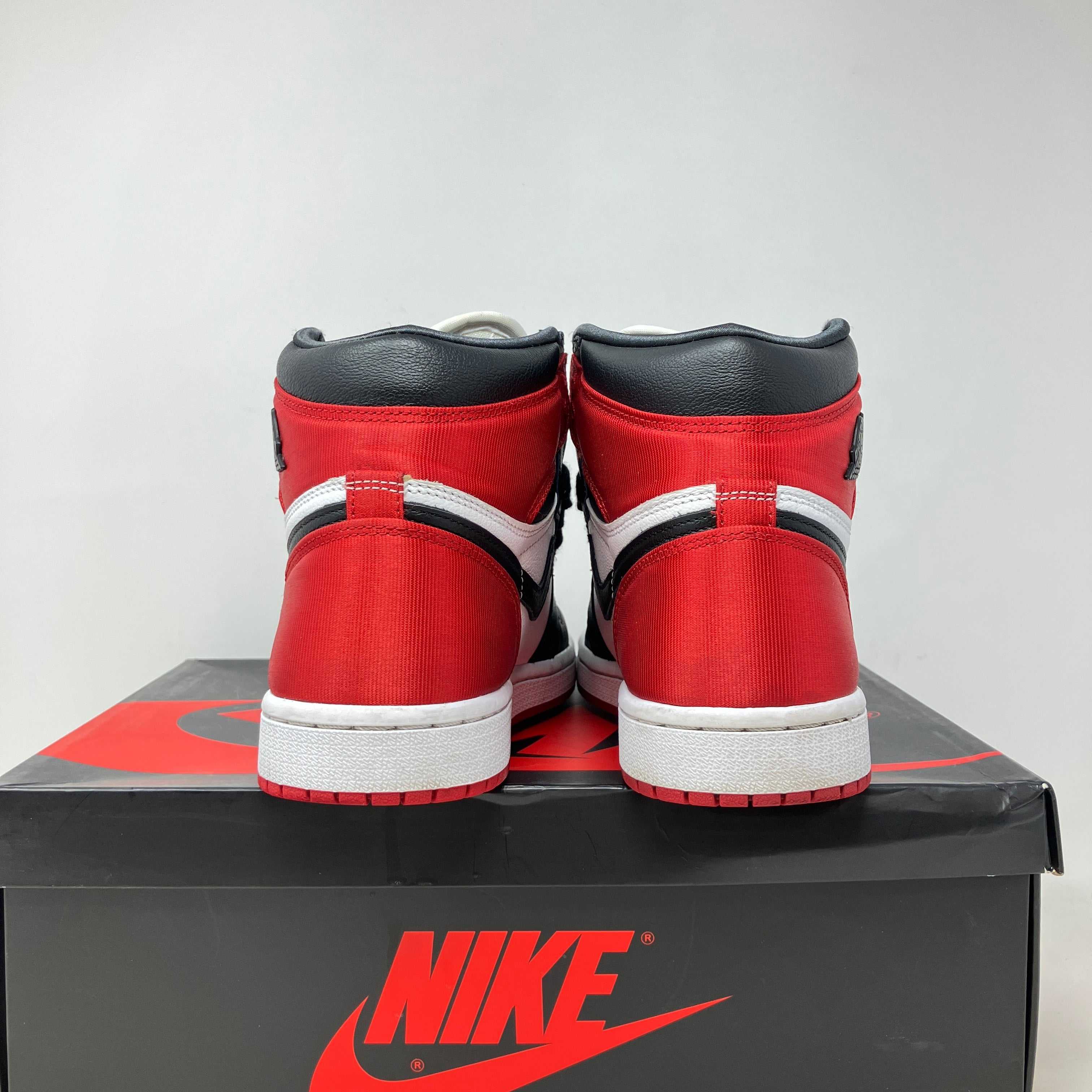 Jordan 1 Retro High Satin Black Toe (Women's)