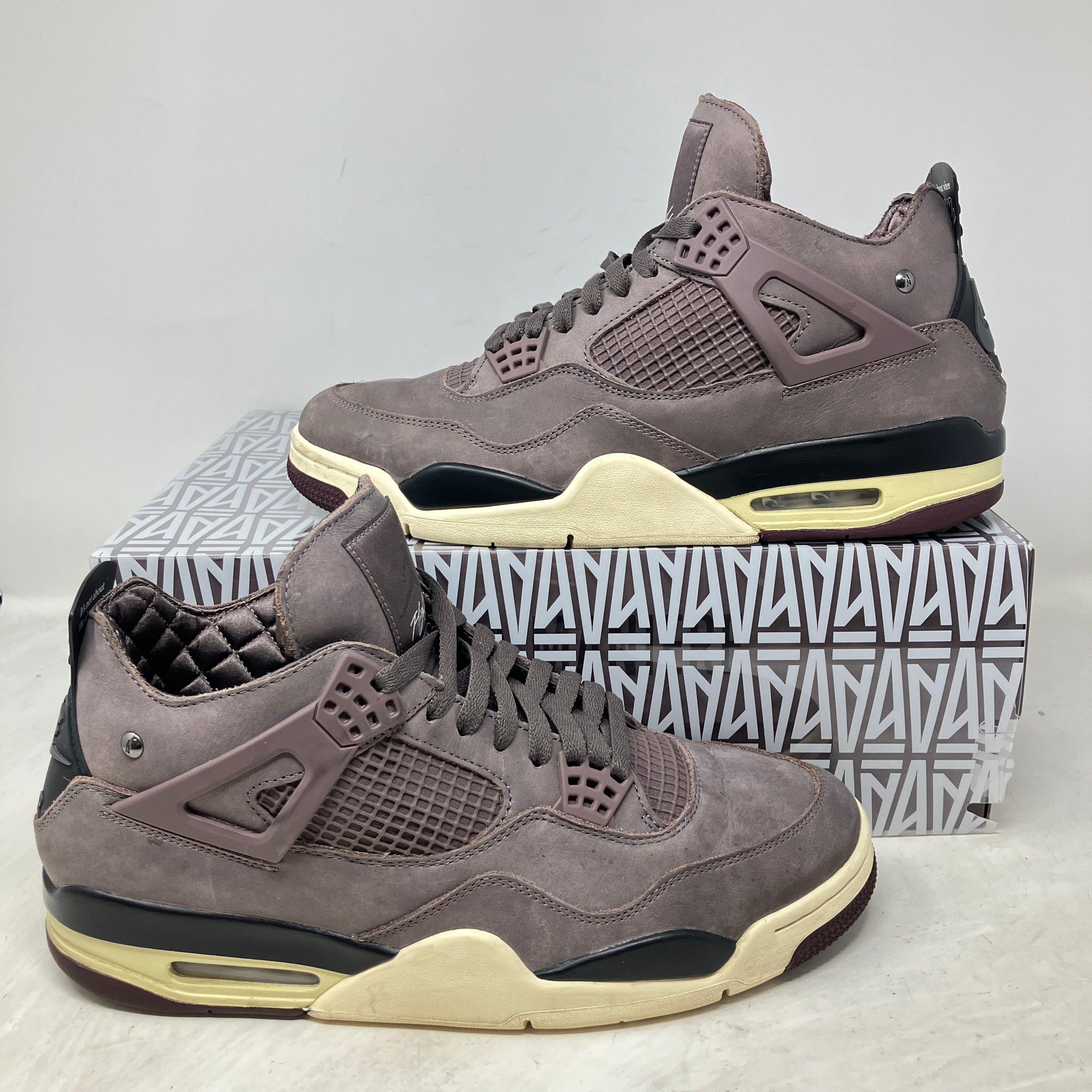 Jordan 4 Retro SP A Ma Maniére Violet Ore