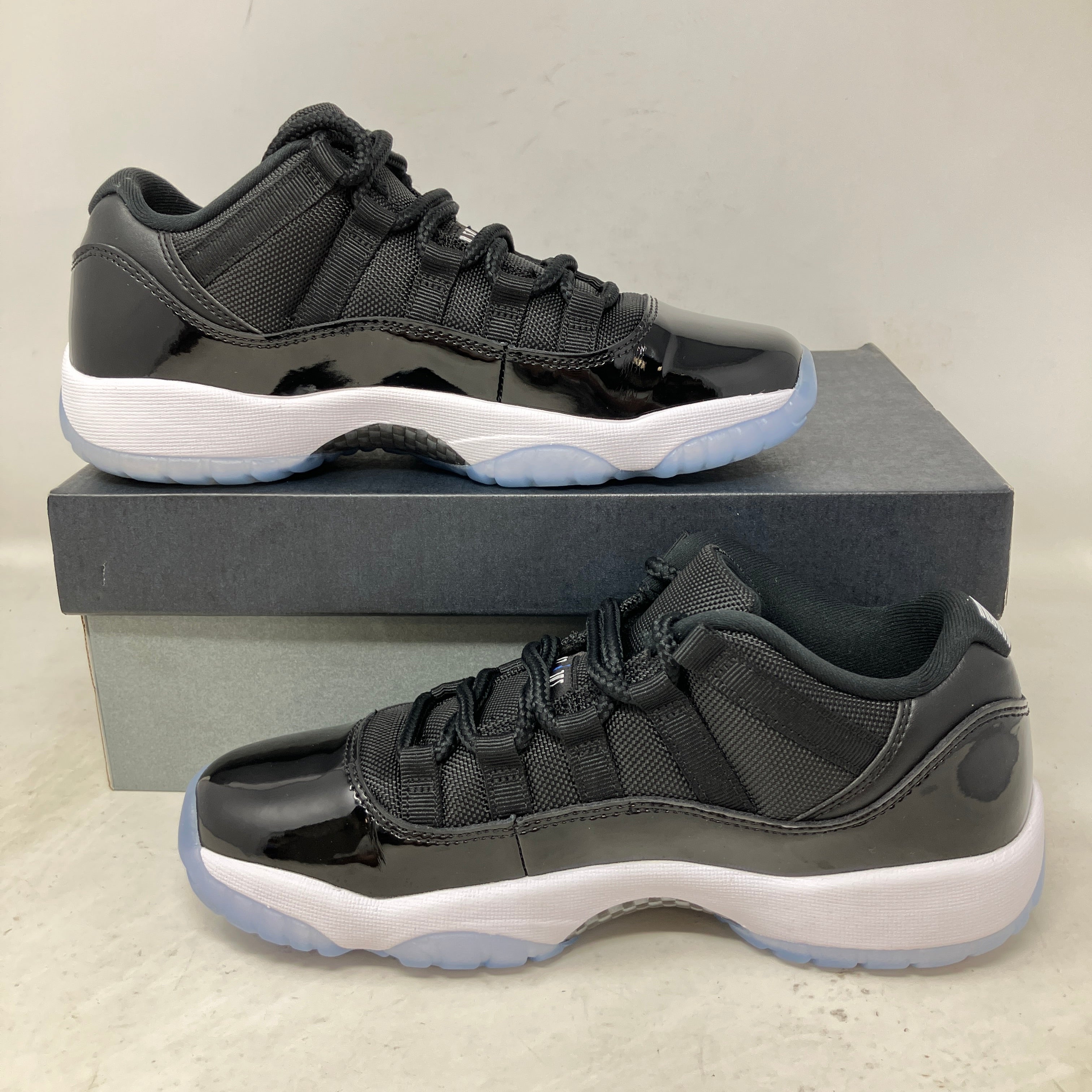 Jordan 11 Retro Low Space Jam (GS)