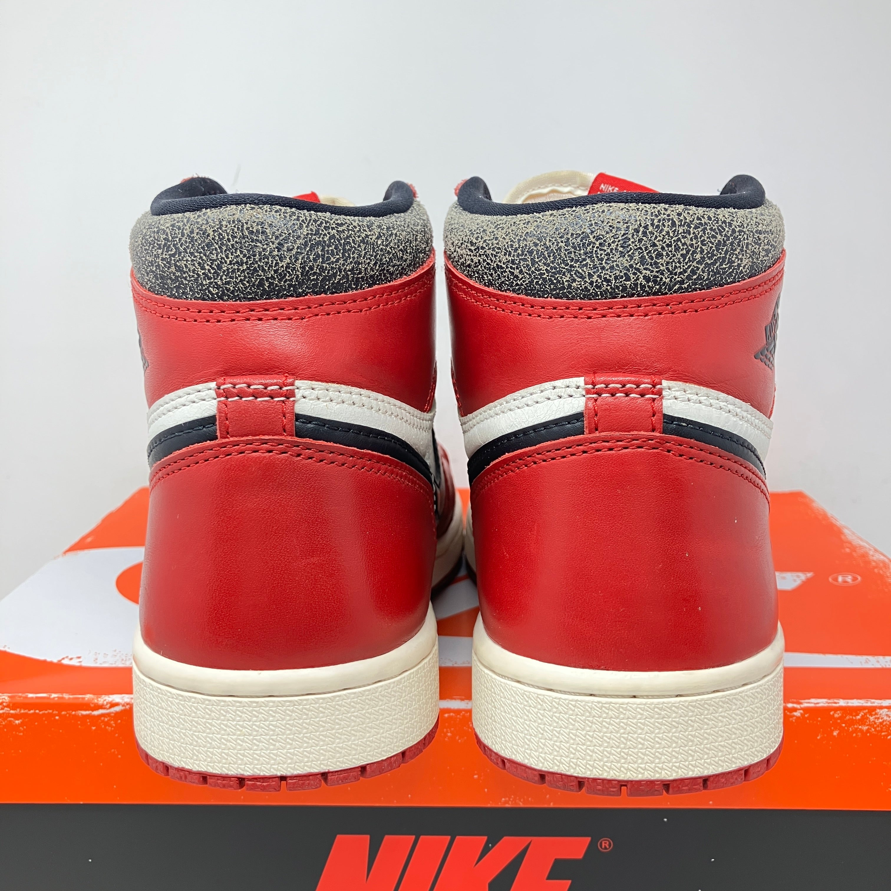 Jordan 1 Retro High OG Chicago Lost and Found