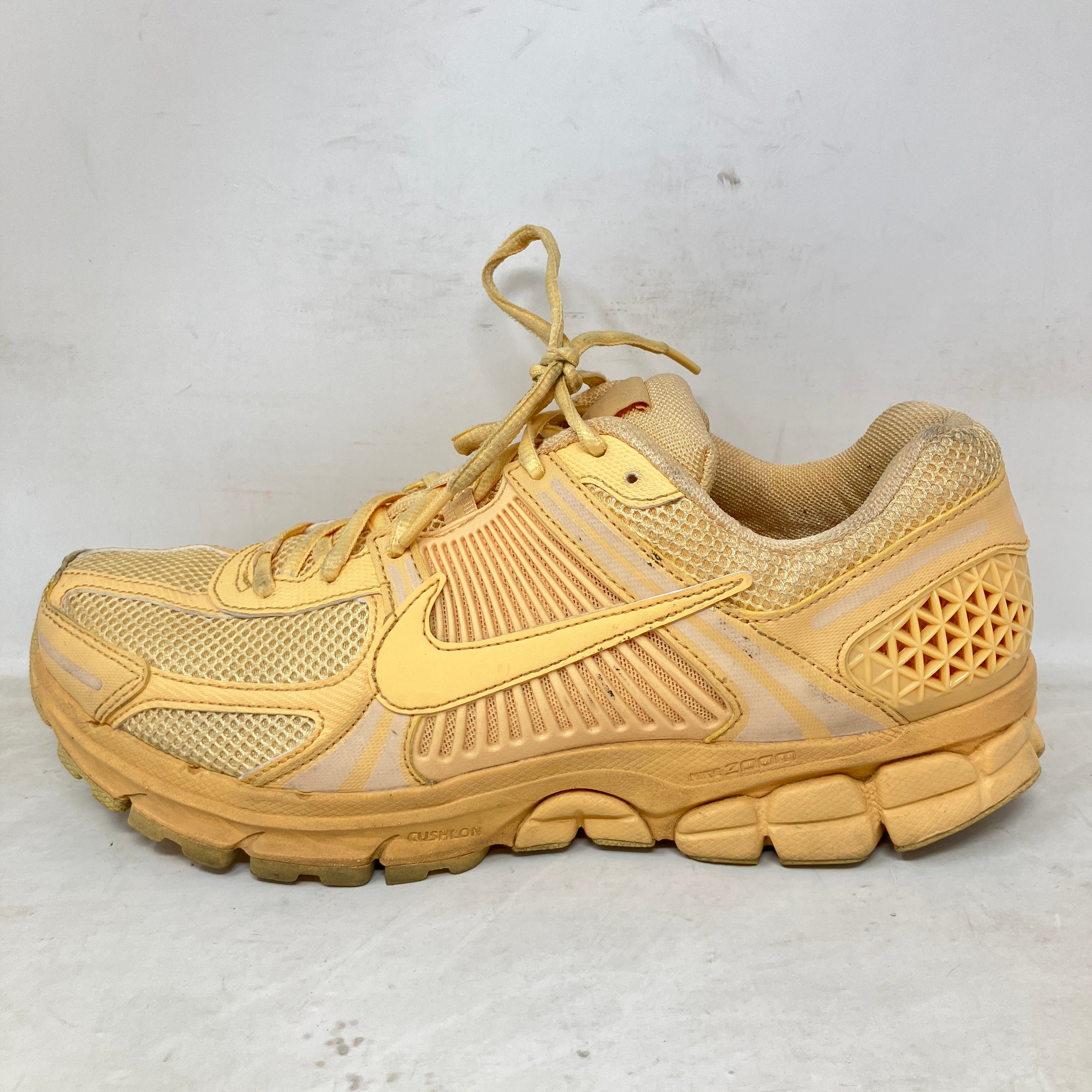 Nike Zoom Vomero 5 Celestial Gold