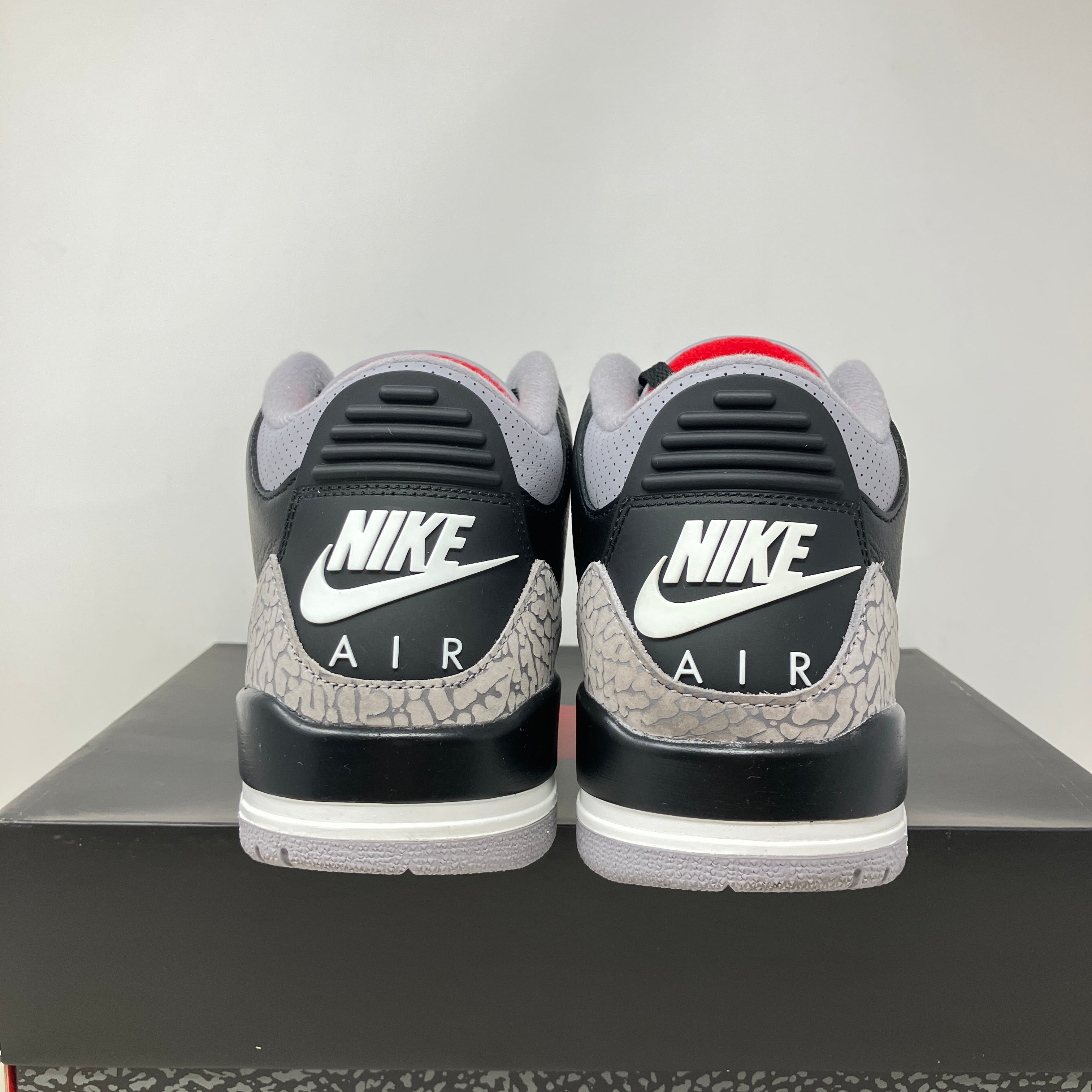 Jordan 3 Retro OG Black Cement (2024)