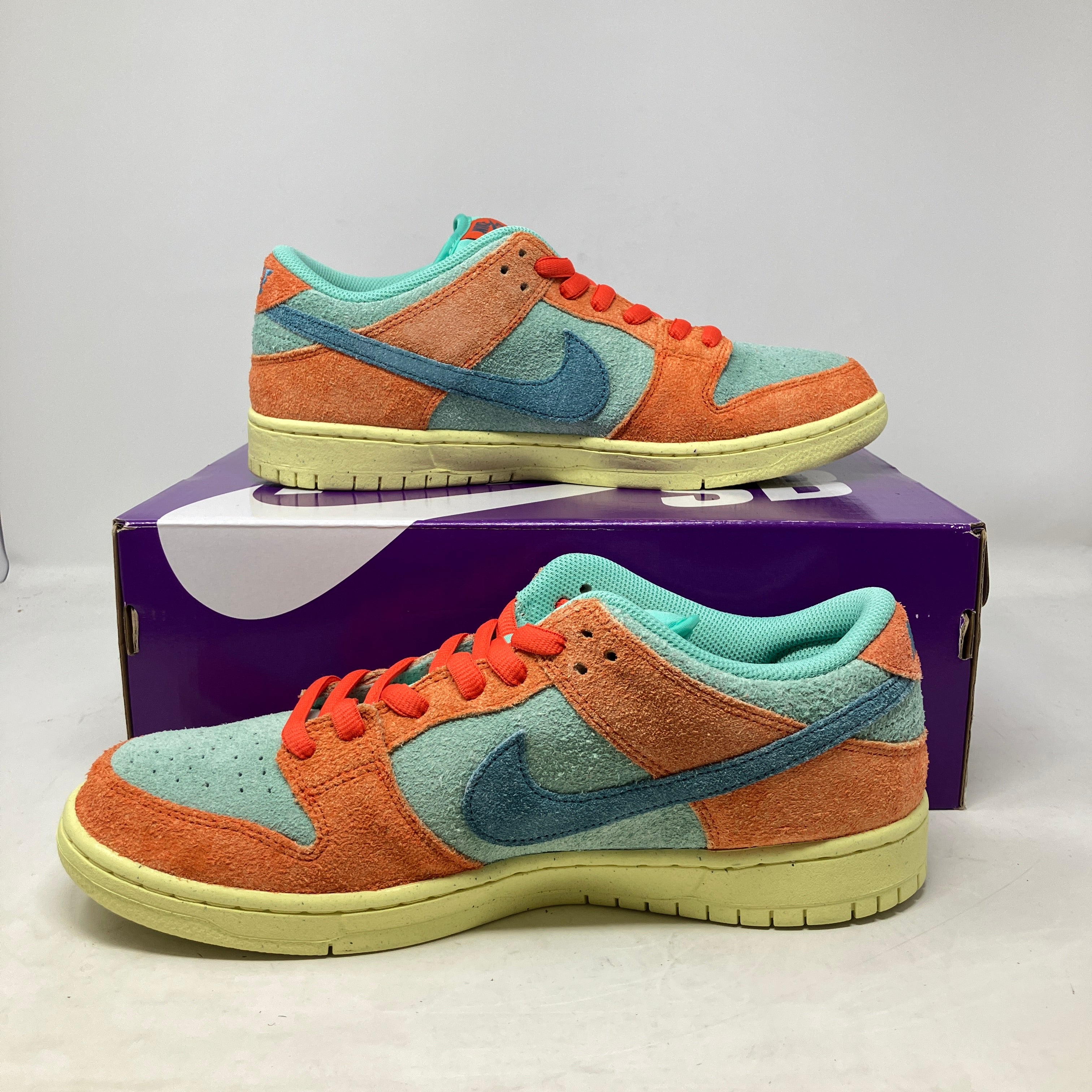 Nike SB Dunk Low Orange Emerald Rise