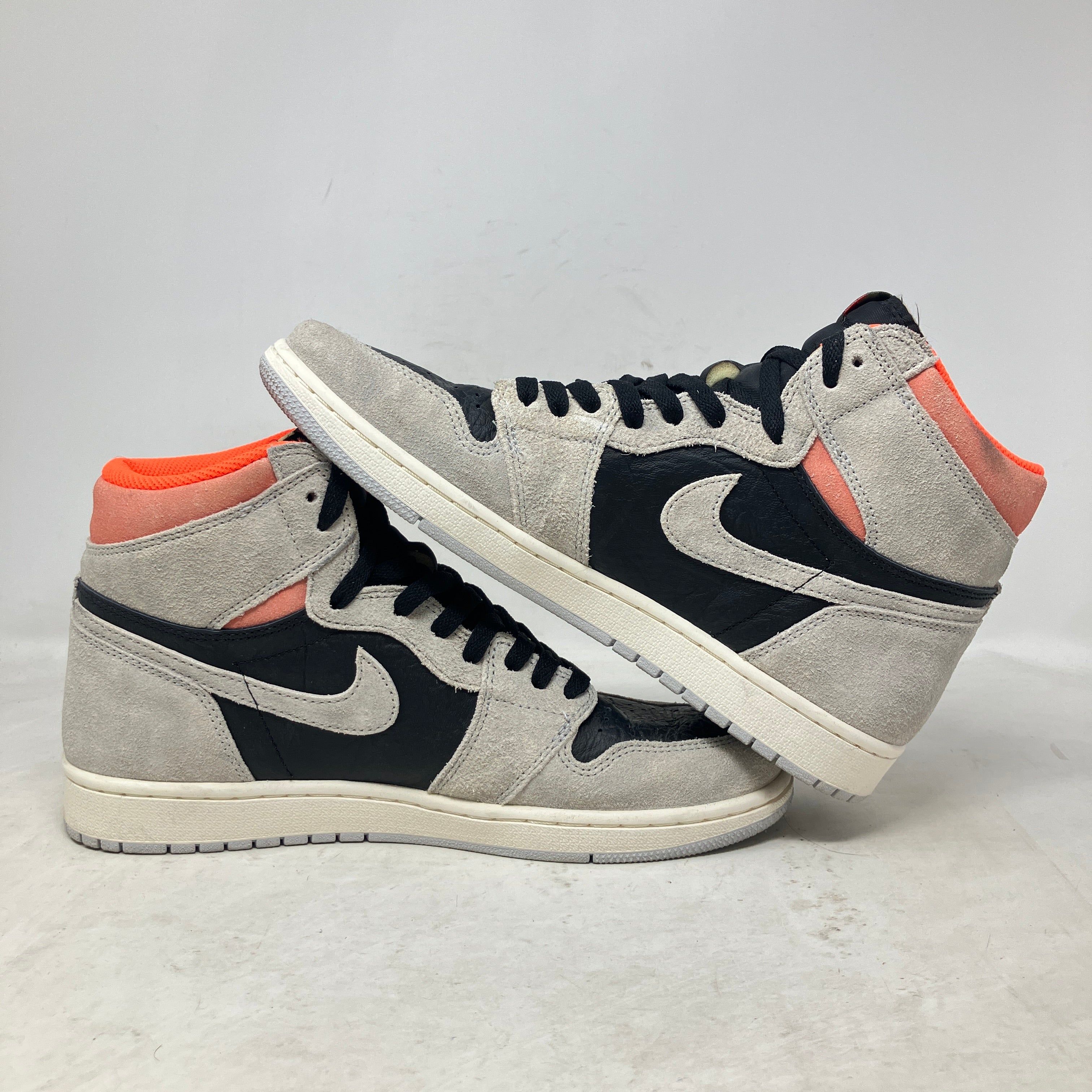 Jordan 1 Retro High Neutral Grey Hyper Crimson
