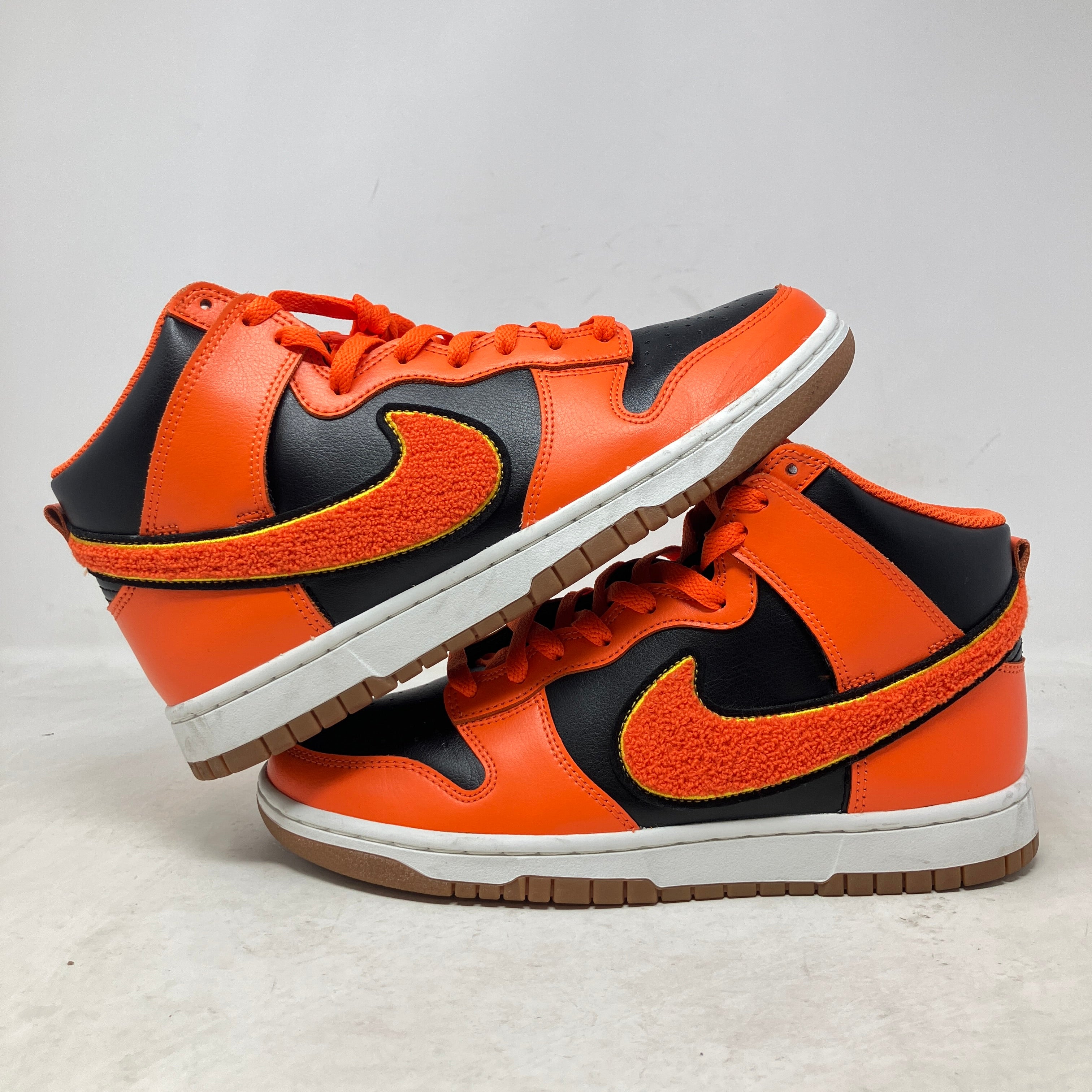 Nike Dunk High Retro Chenille Swoosh Safety Orange