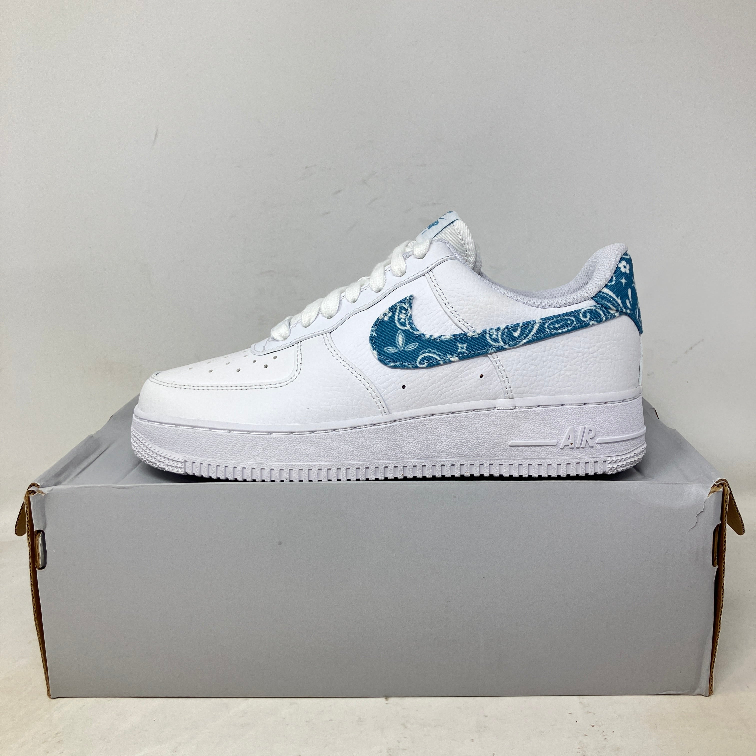 Nike Air Force 1 Low '07 Essential White Worn Blue Paisley (Women's)