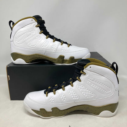 Jordan 9 Retro Statue