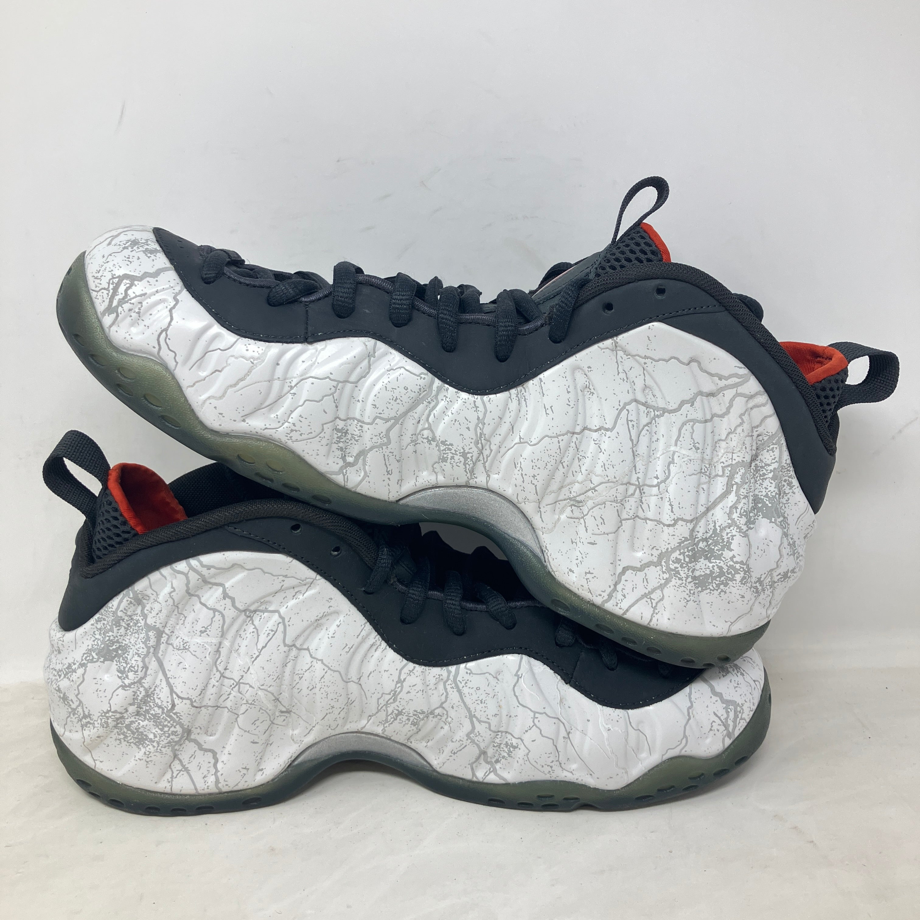 Nike Air Foamposite One Tekken 8 Jin Kazama
