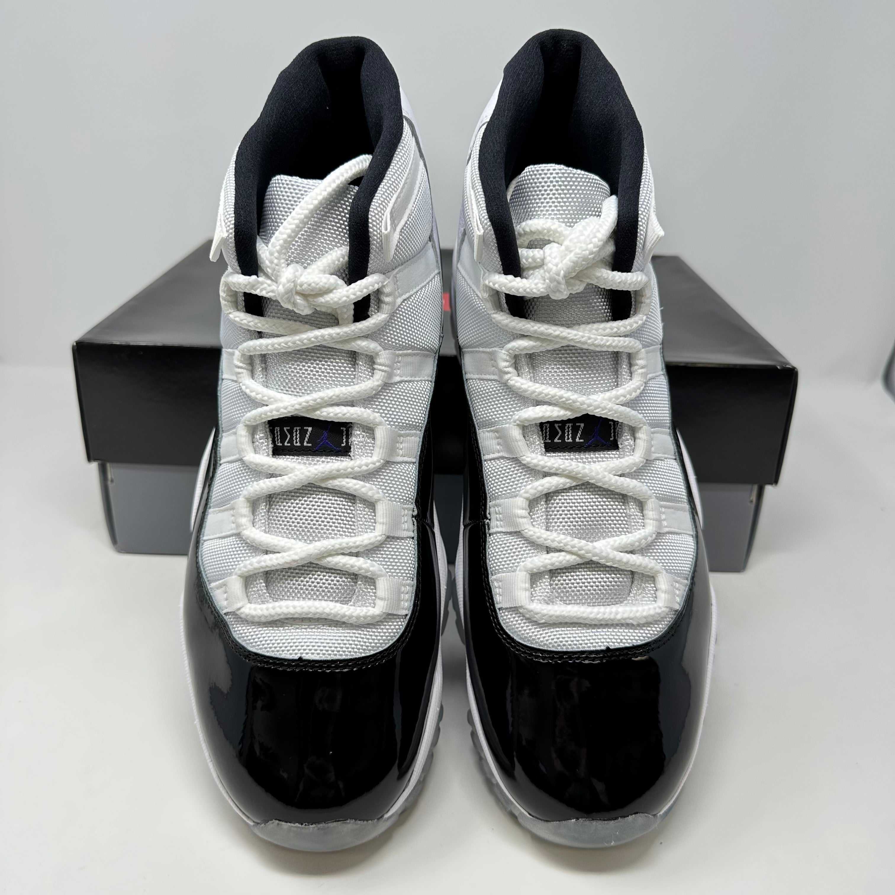 Jordan 11 Retro Concord (2018)