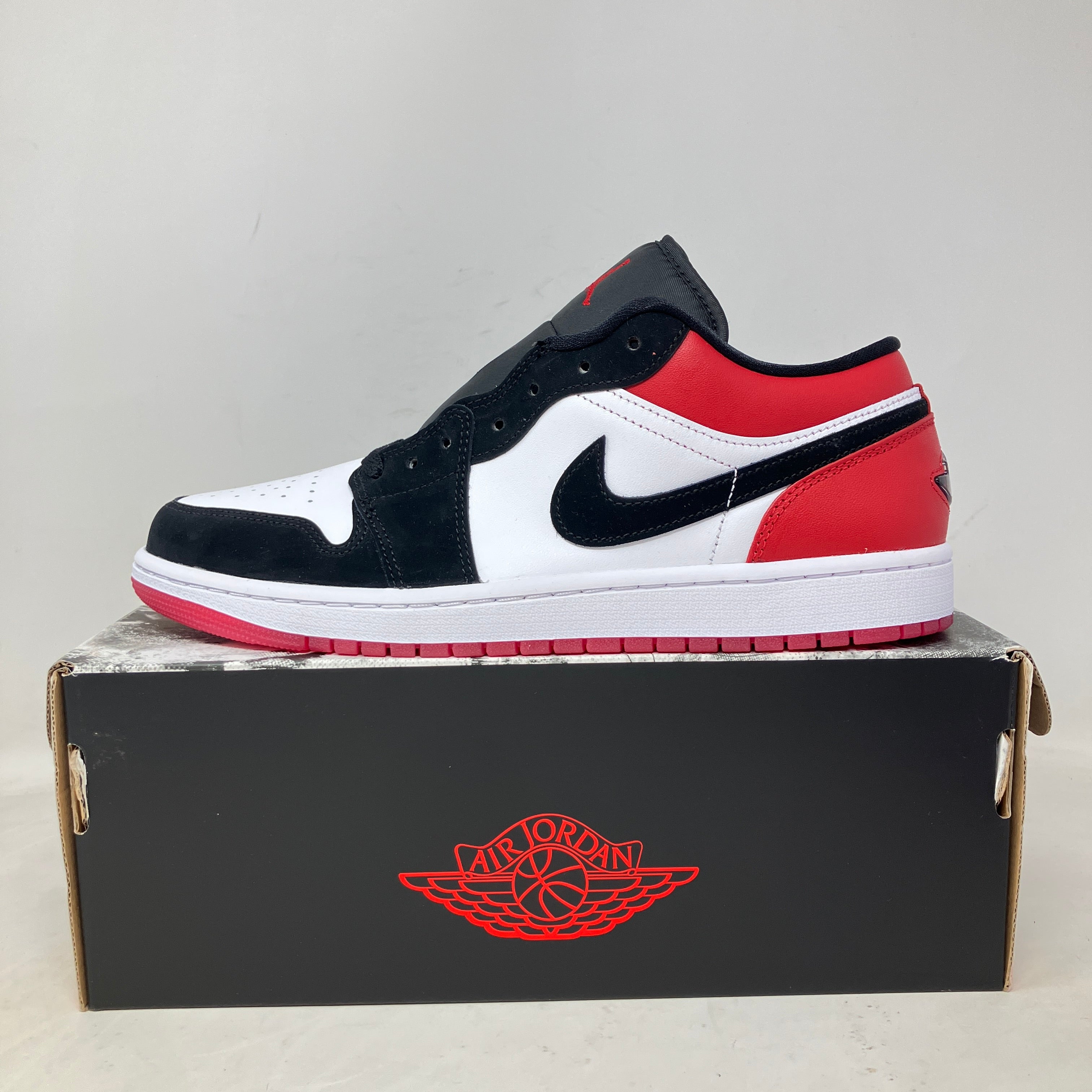 Jordan 1 Low SE Black Toe (2025)