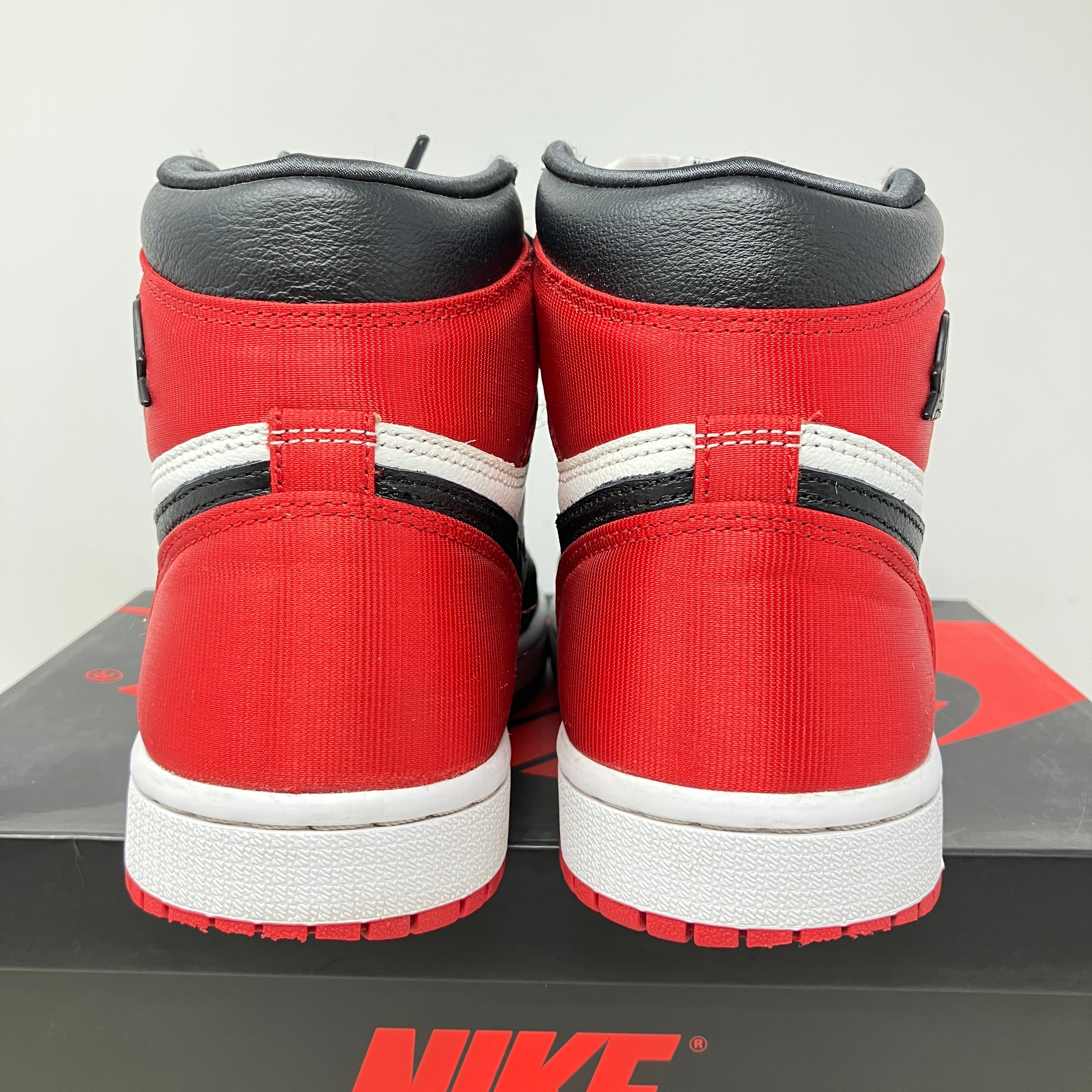 Jordan 1 Retro High Satin Black Toe (Women's)
