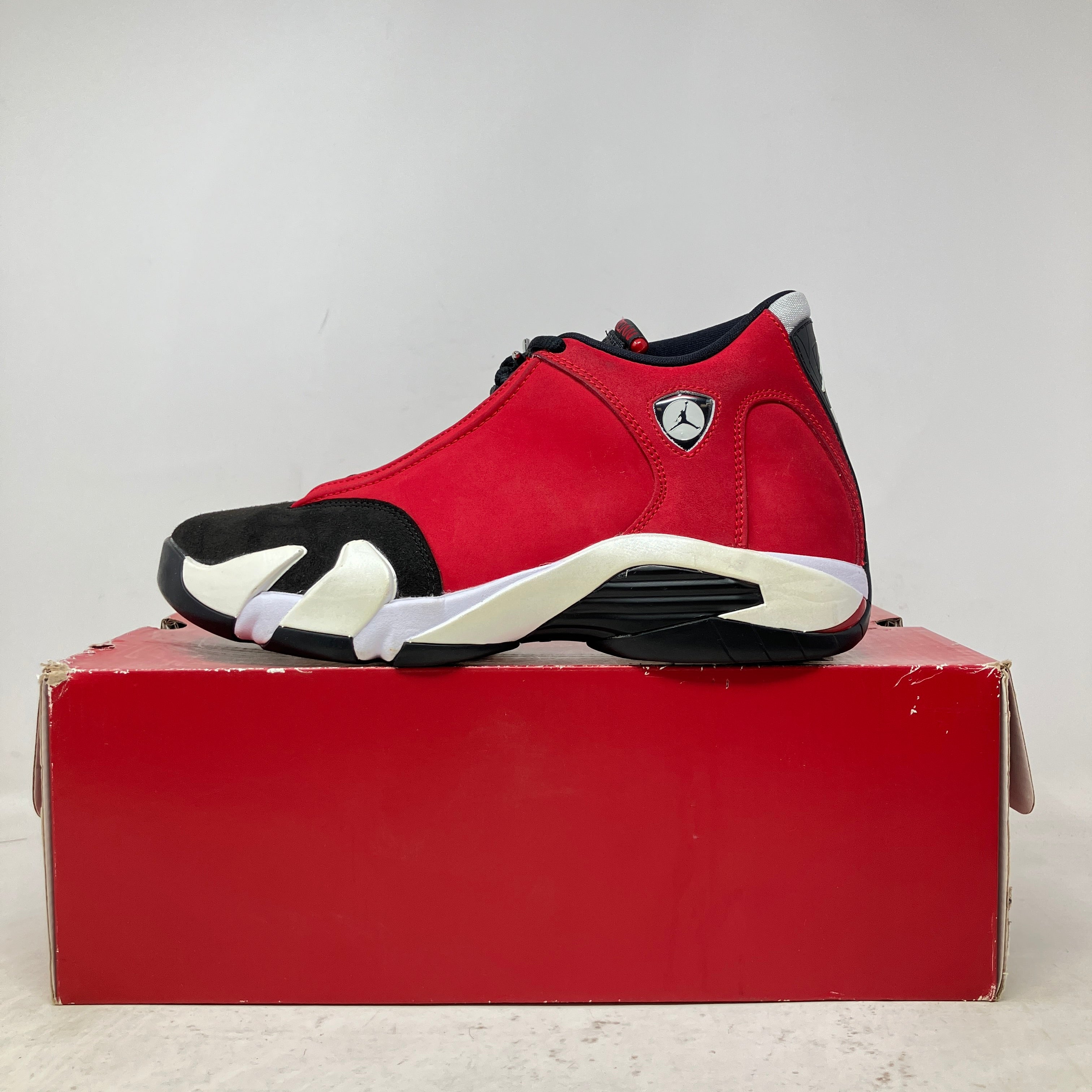 Jordan 14 Retro Gym Red Toro