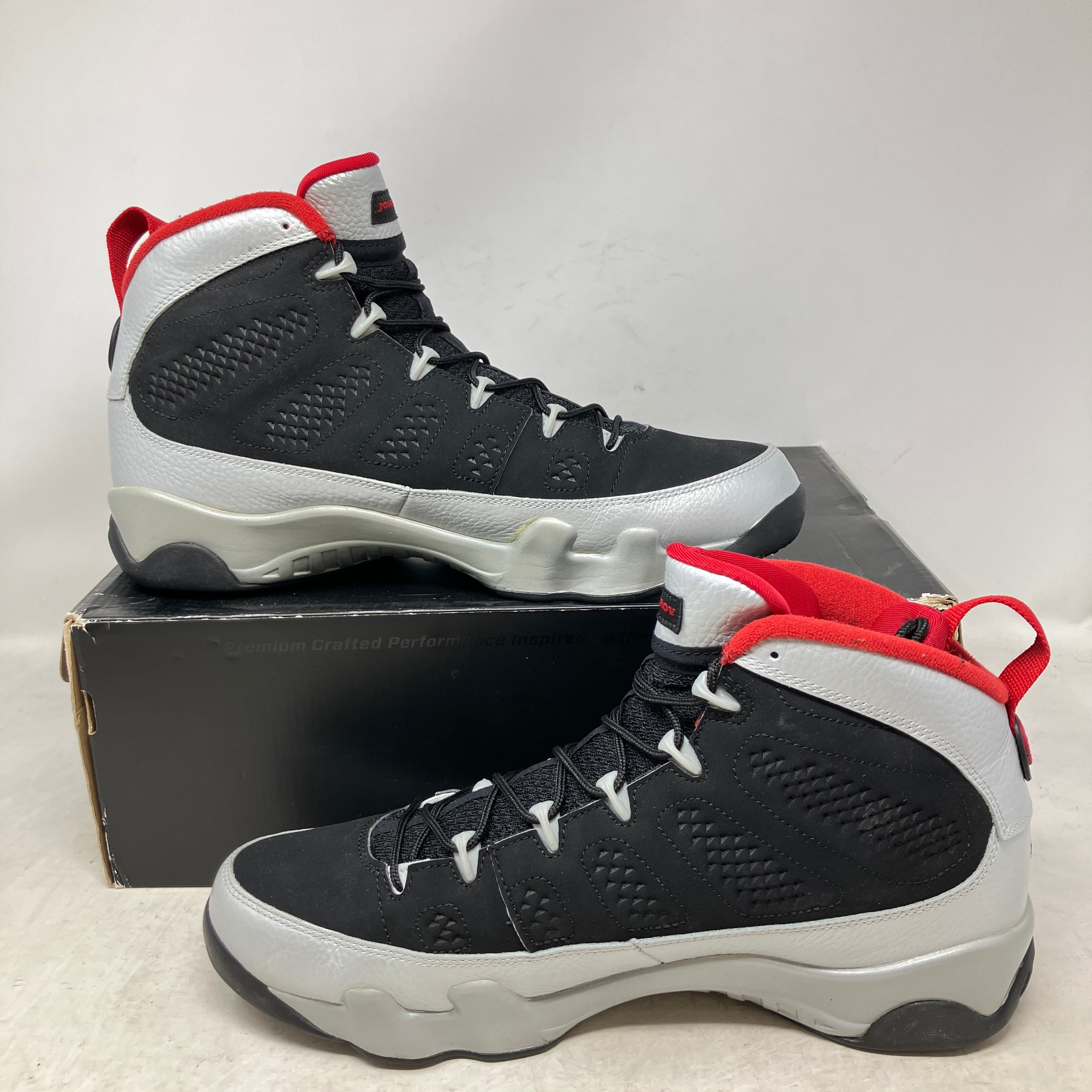 Jordan 9 Retro Johnny Kilroy