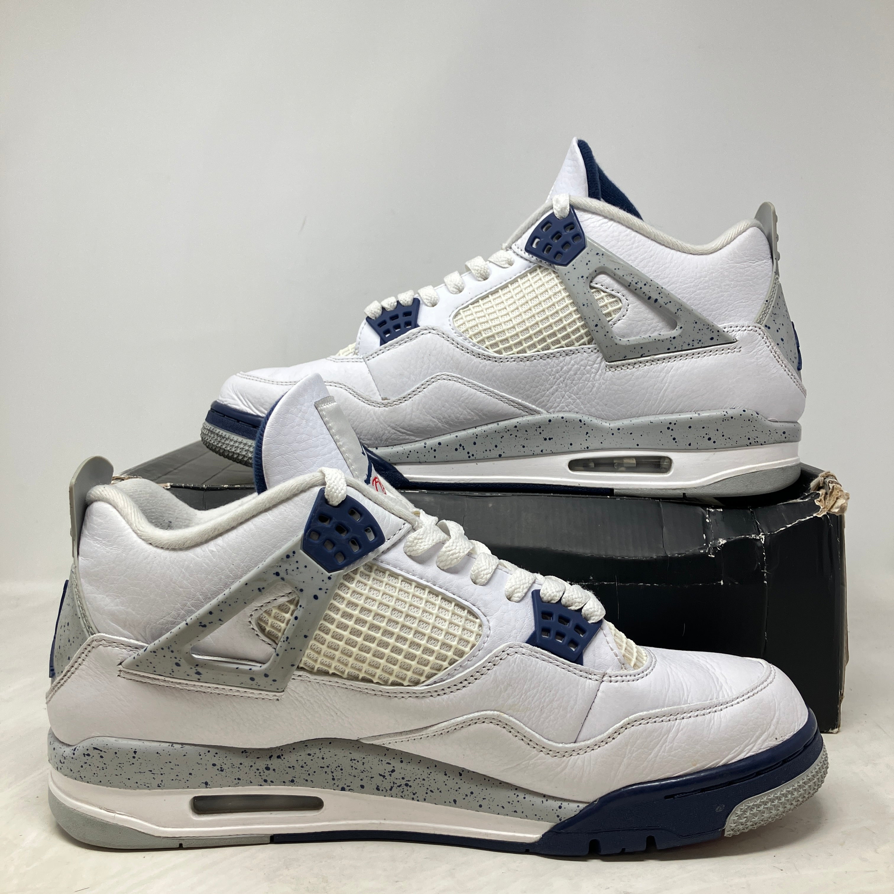 Jordan 4 Retro Midnight Navy
