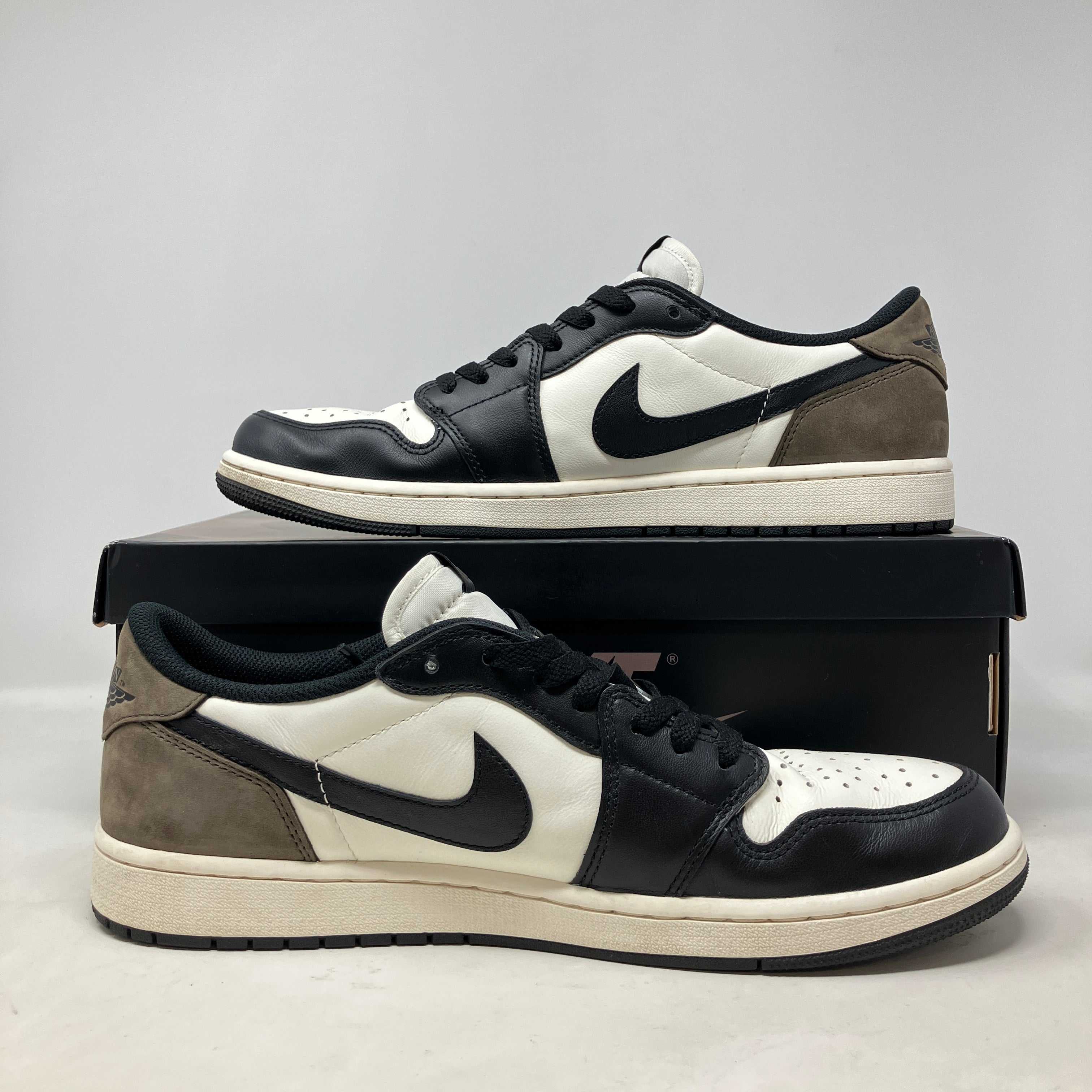 Jordan 1 Retro Low OG Mocha