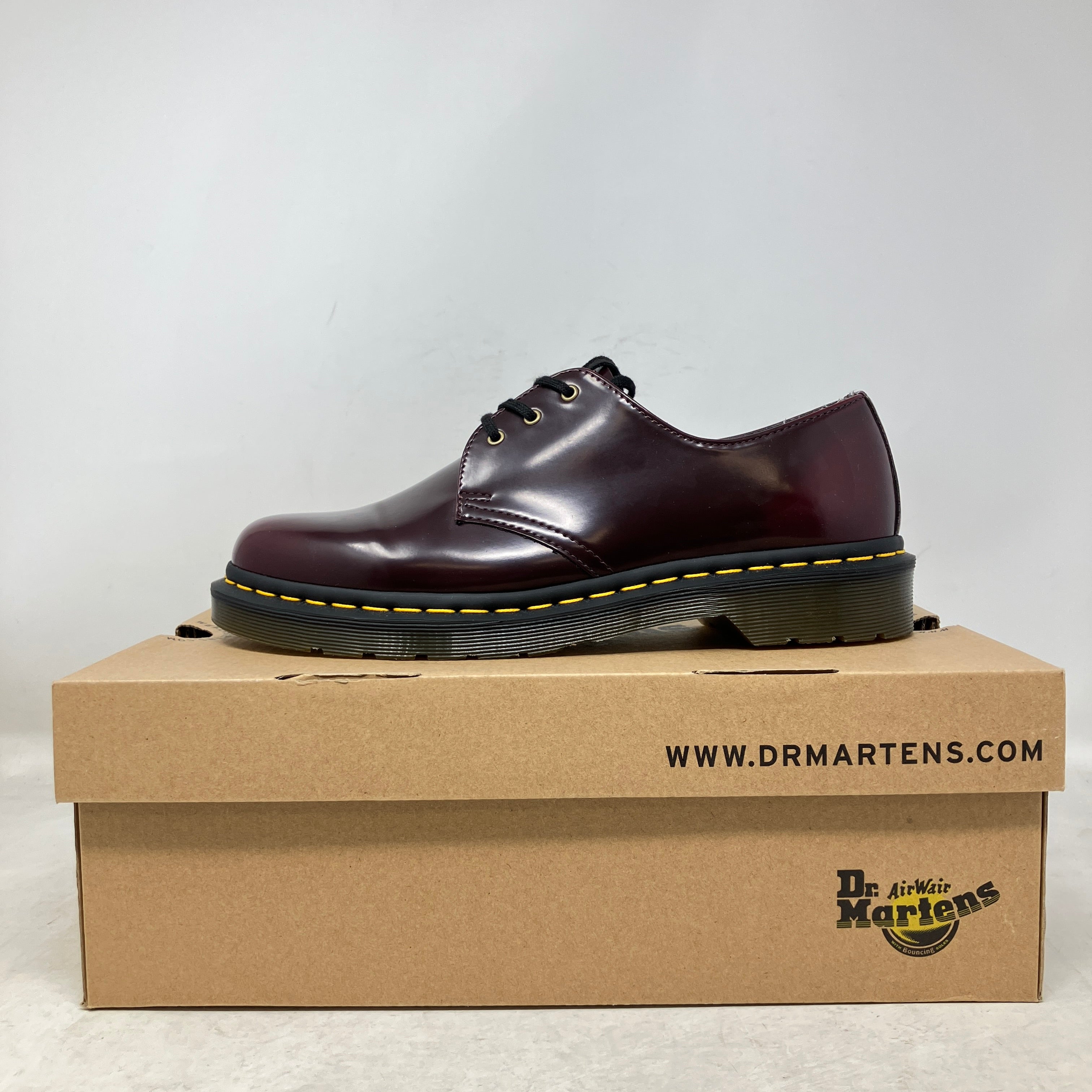 Dr Martens 3 Loch 1461 Cherry Red Vegan