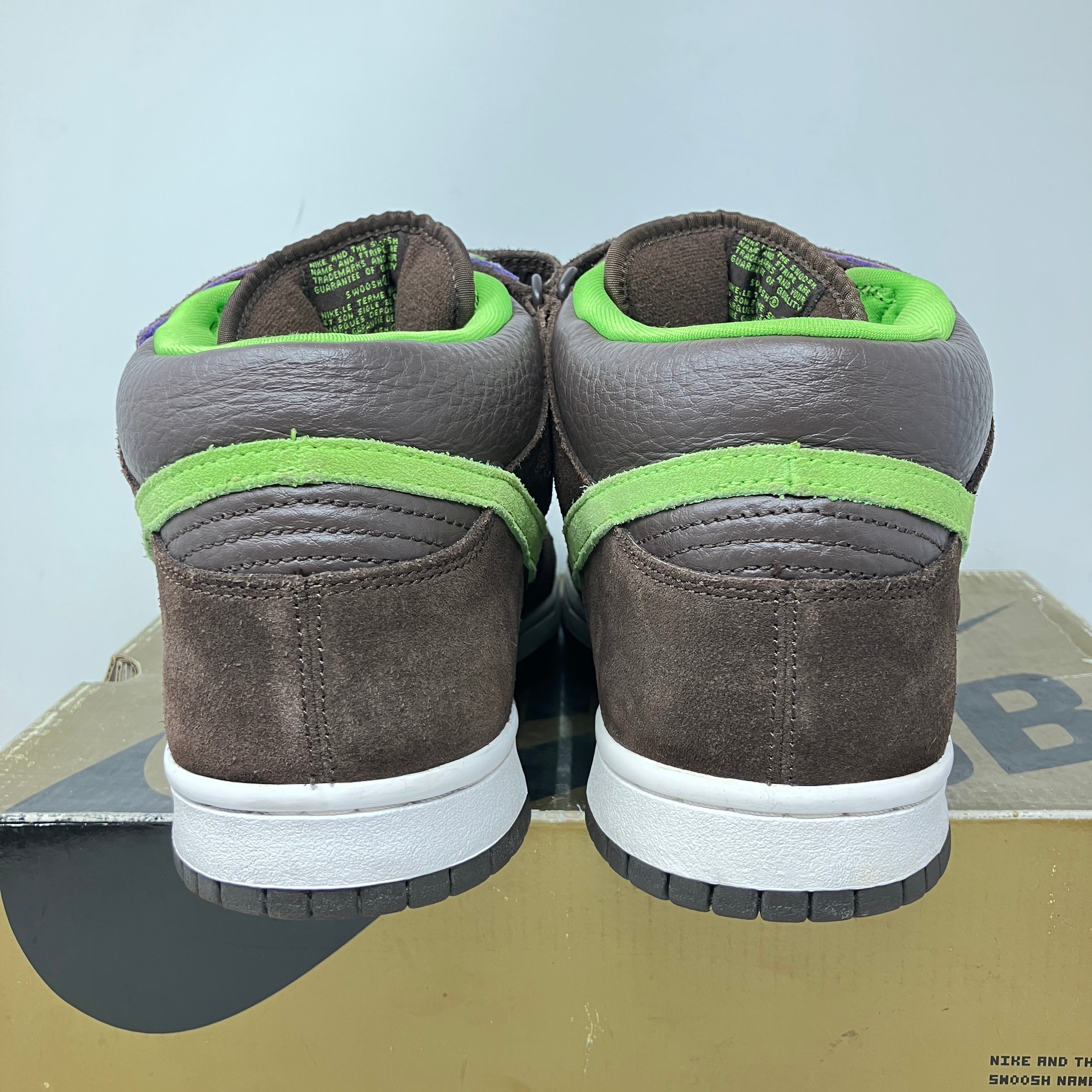 Nike SB Dunk Mid Donatello