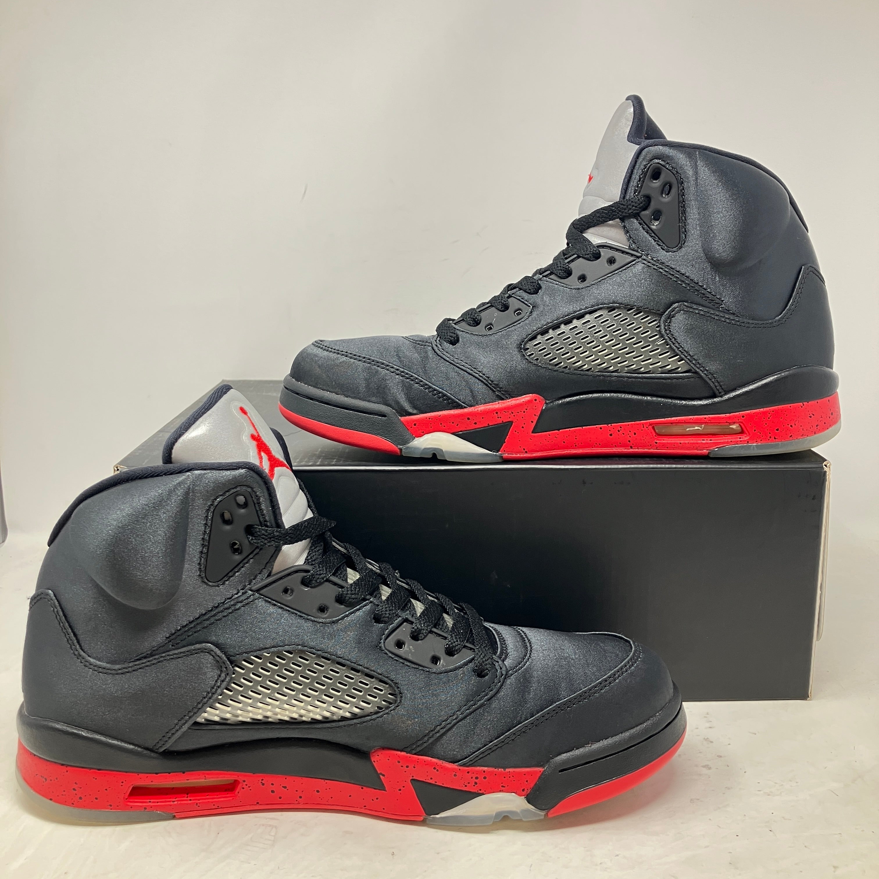 Jordan 5 Retro Satin Bred