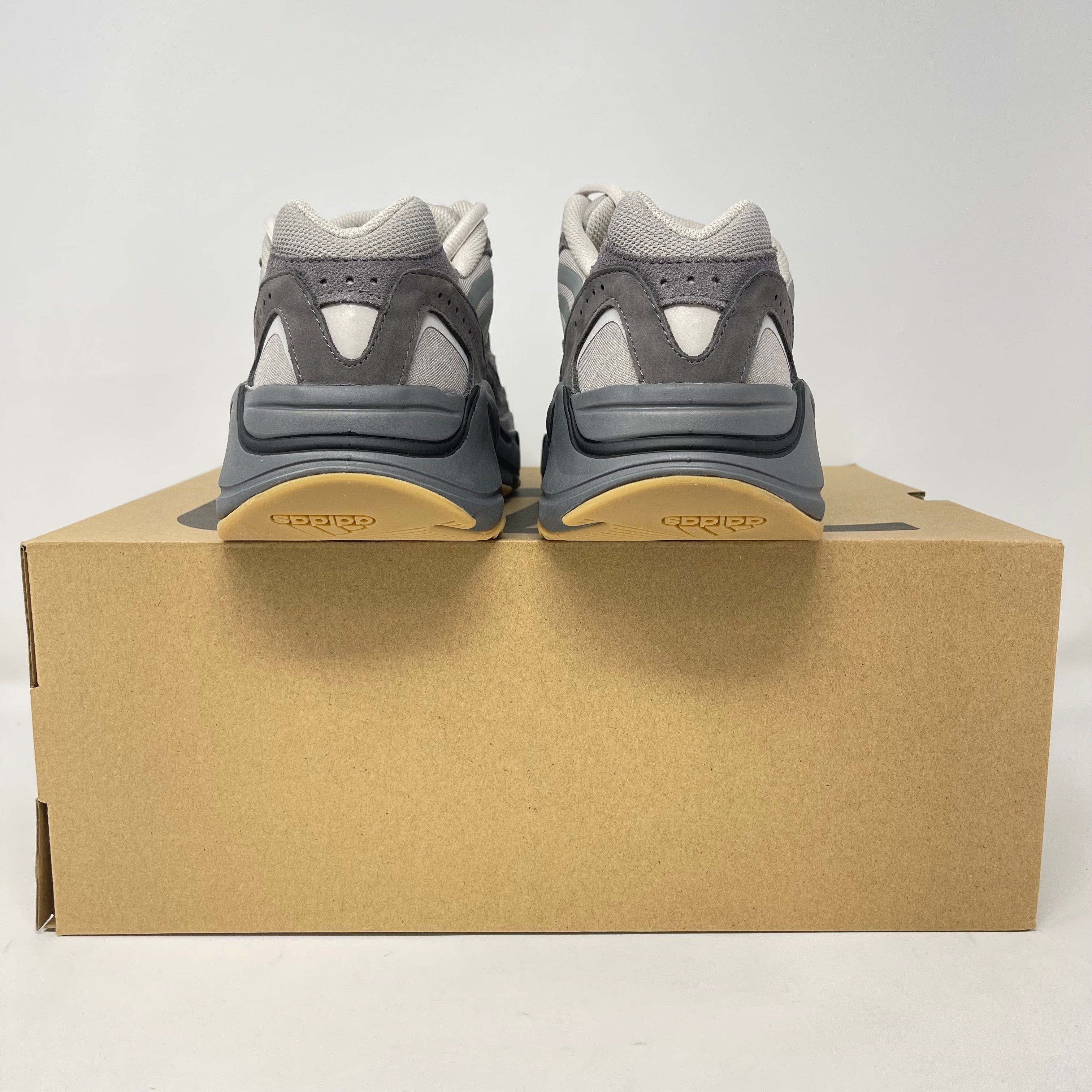 adidas Yeezy Boost 700 V2 Tephra (2019/2023)