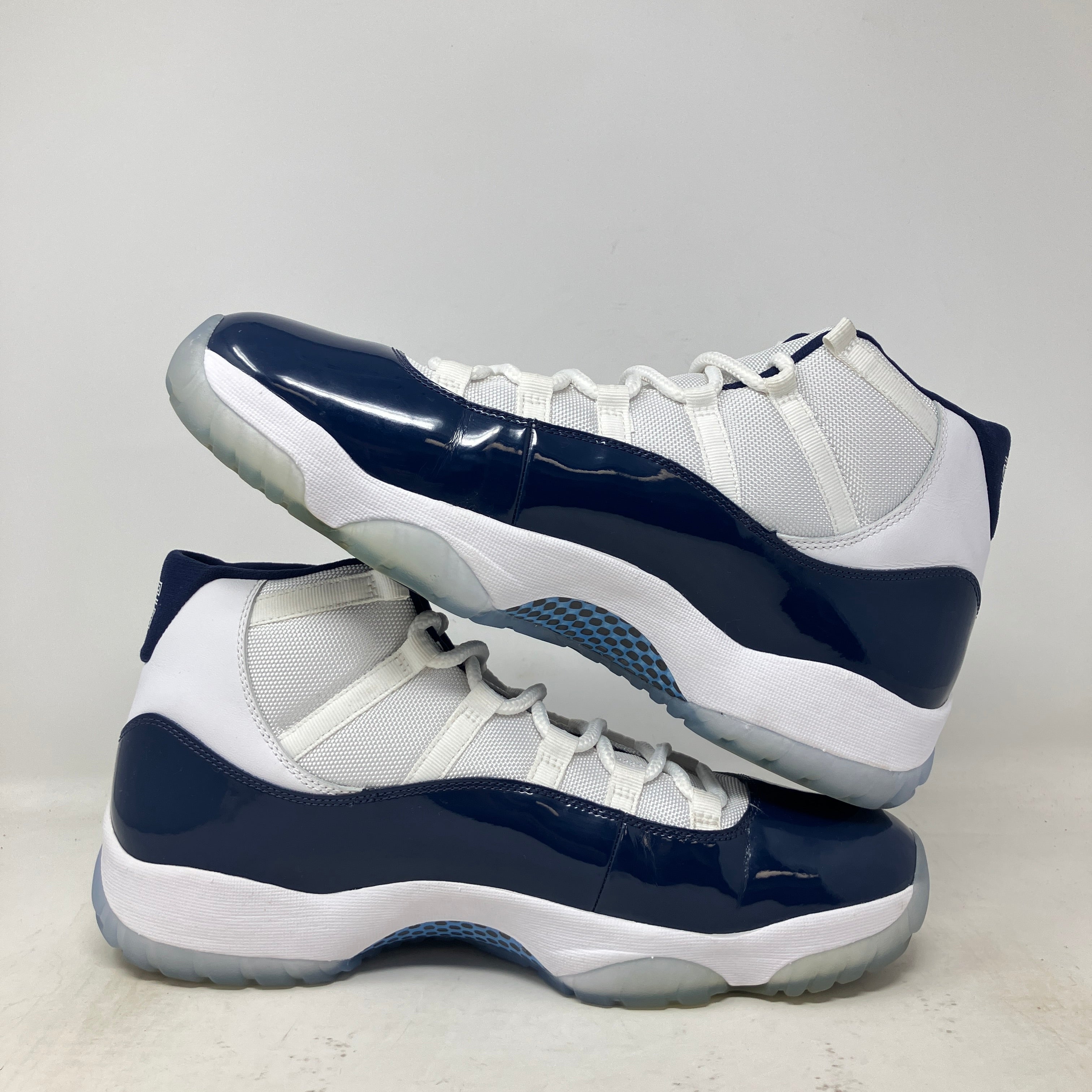 Jordan 11 Retro UNC Win Like 82