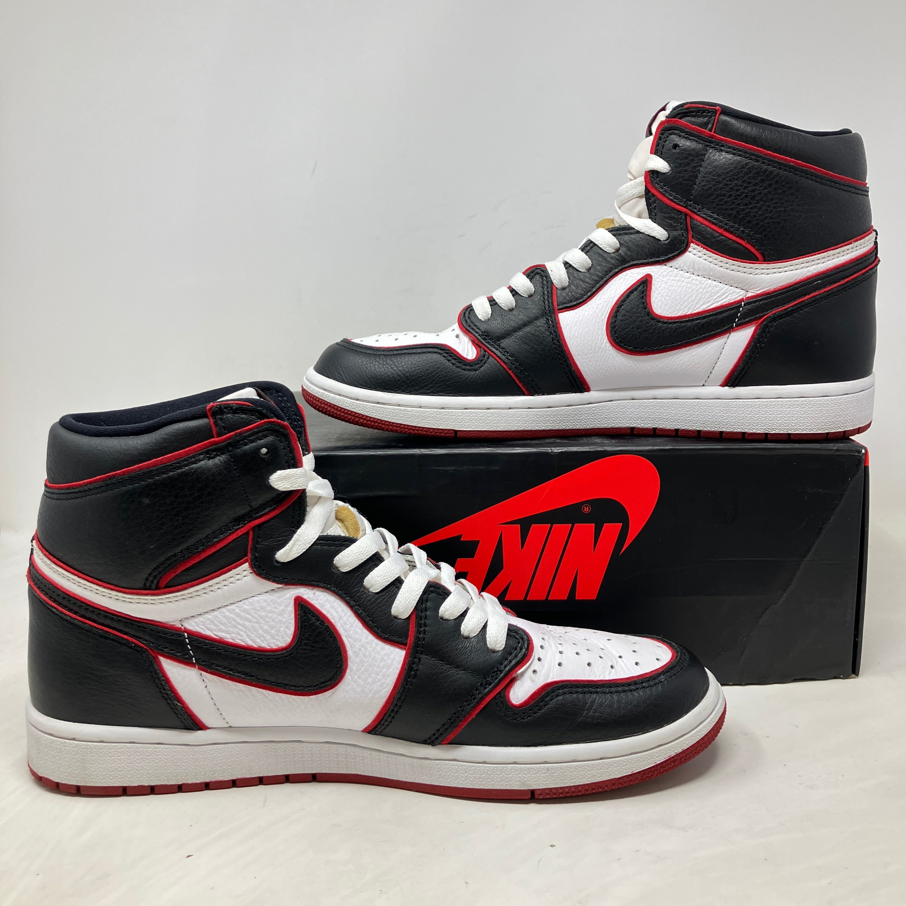 Jordan 1 Retro High Bloodline