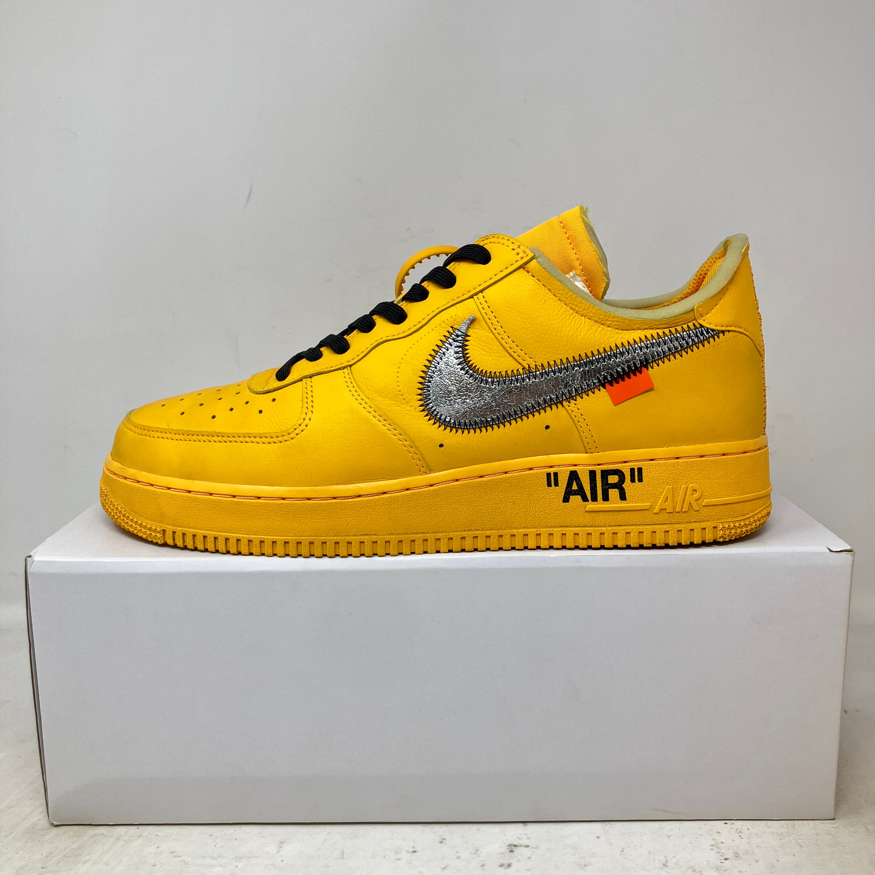 Nike Air Force 1 Low Off-White ICA University Gold