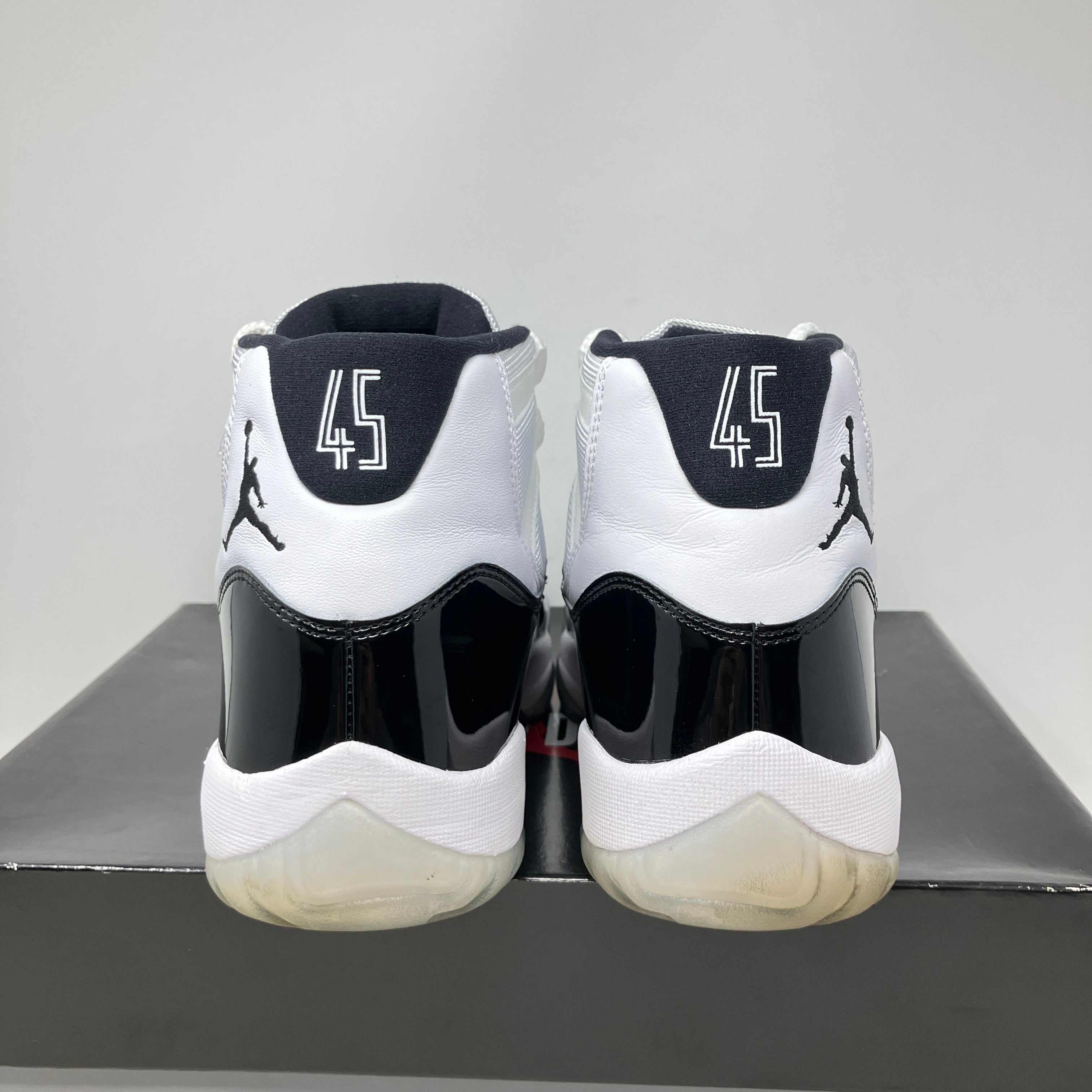 Jordan 11 Retro Concord (2018)