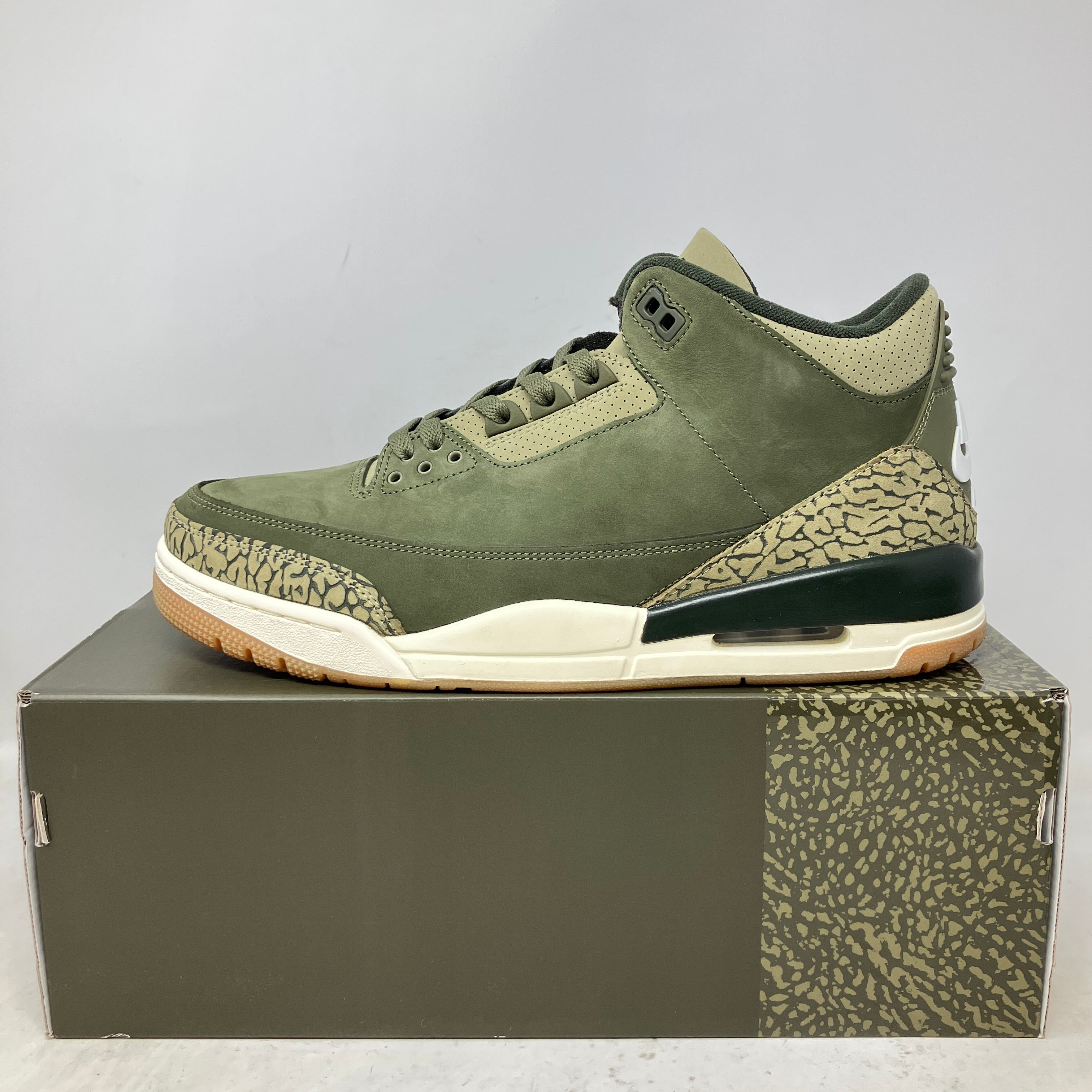 Jordan 3 Retro Family Affair