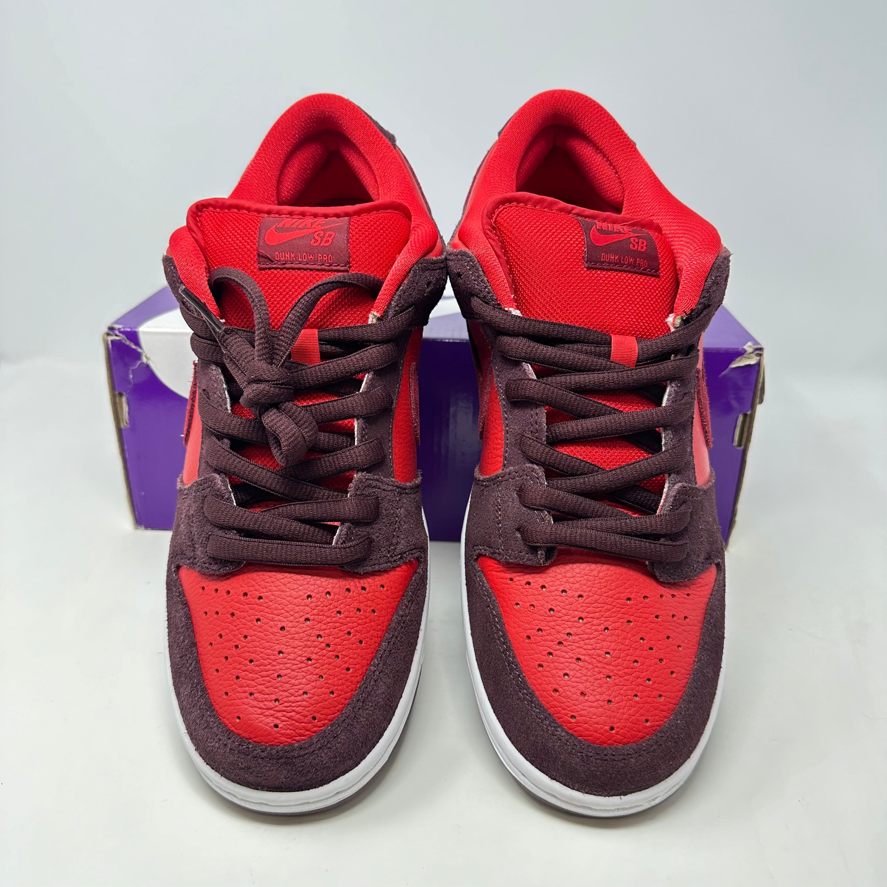 Nike SB Dunk Low Cherry