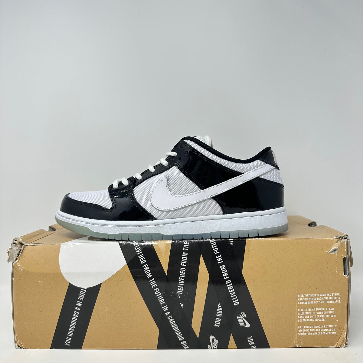 Nike SB Dunk Low Concord