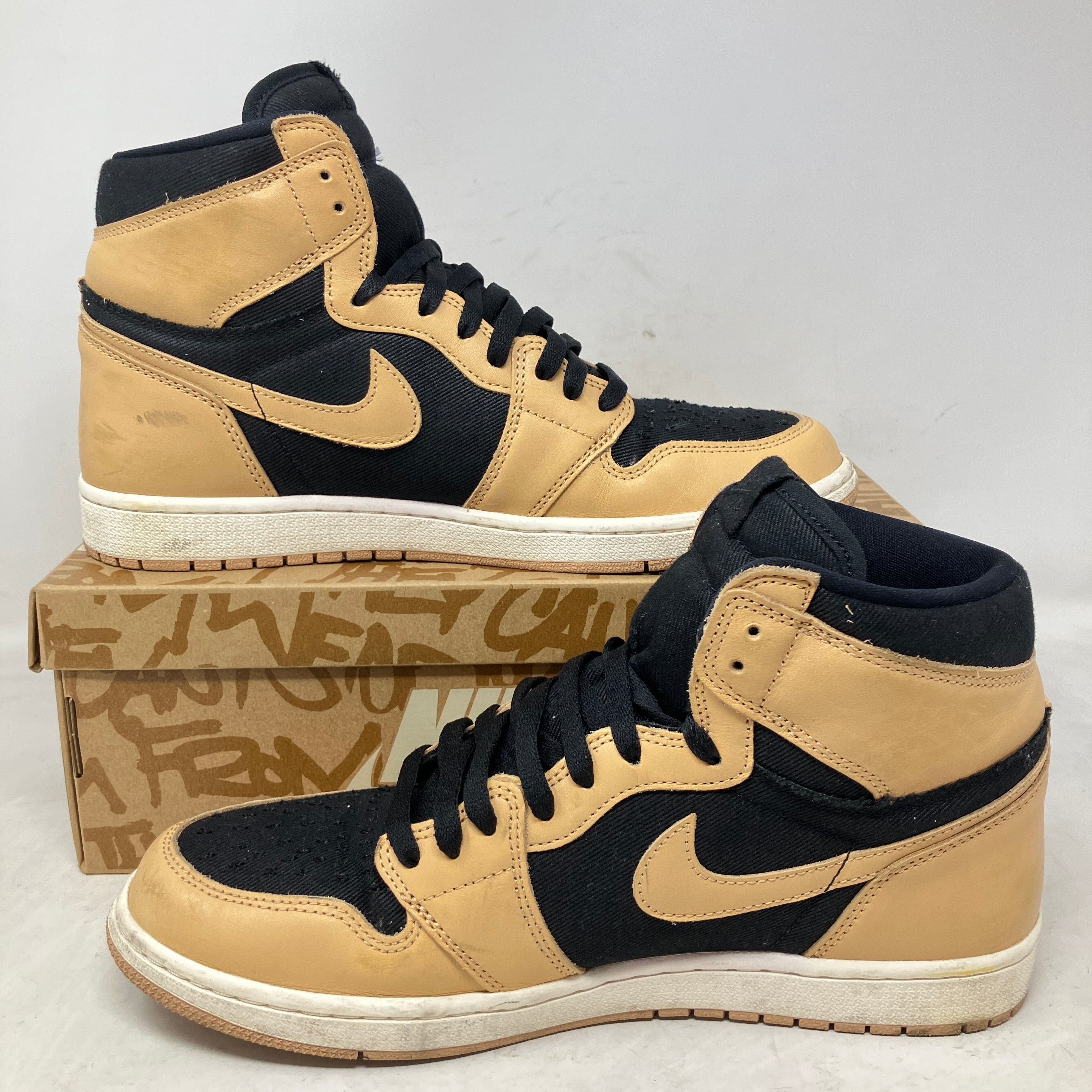 Jordan 1 Retro High OG Heirloom
