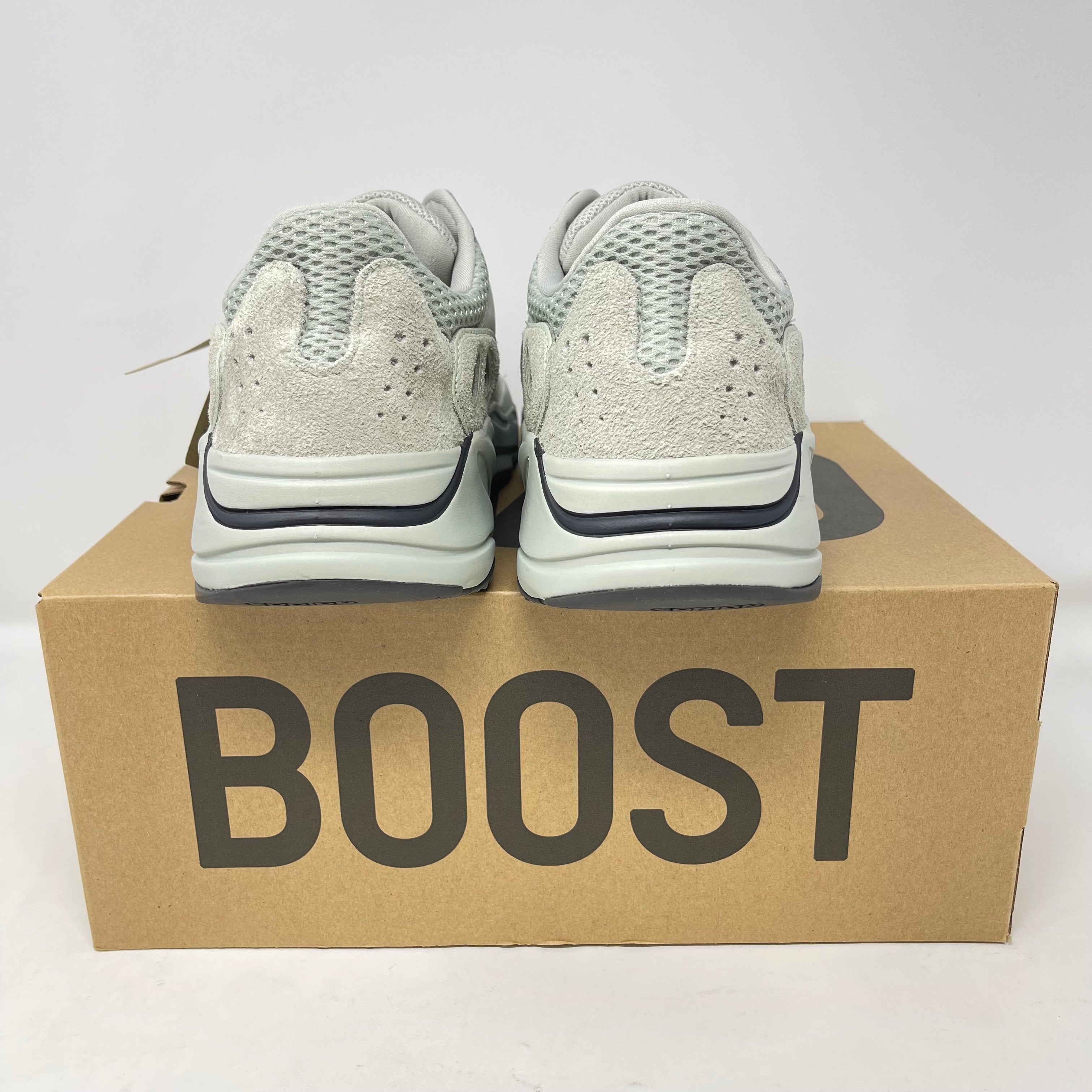 adidas Yeezy Boost 700 Salt (2019/2023)
