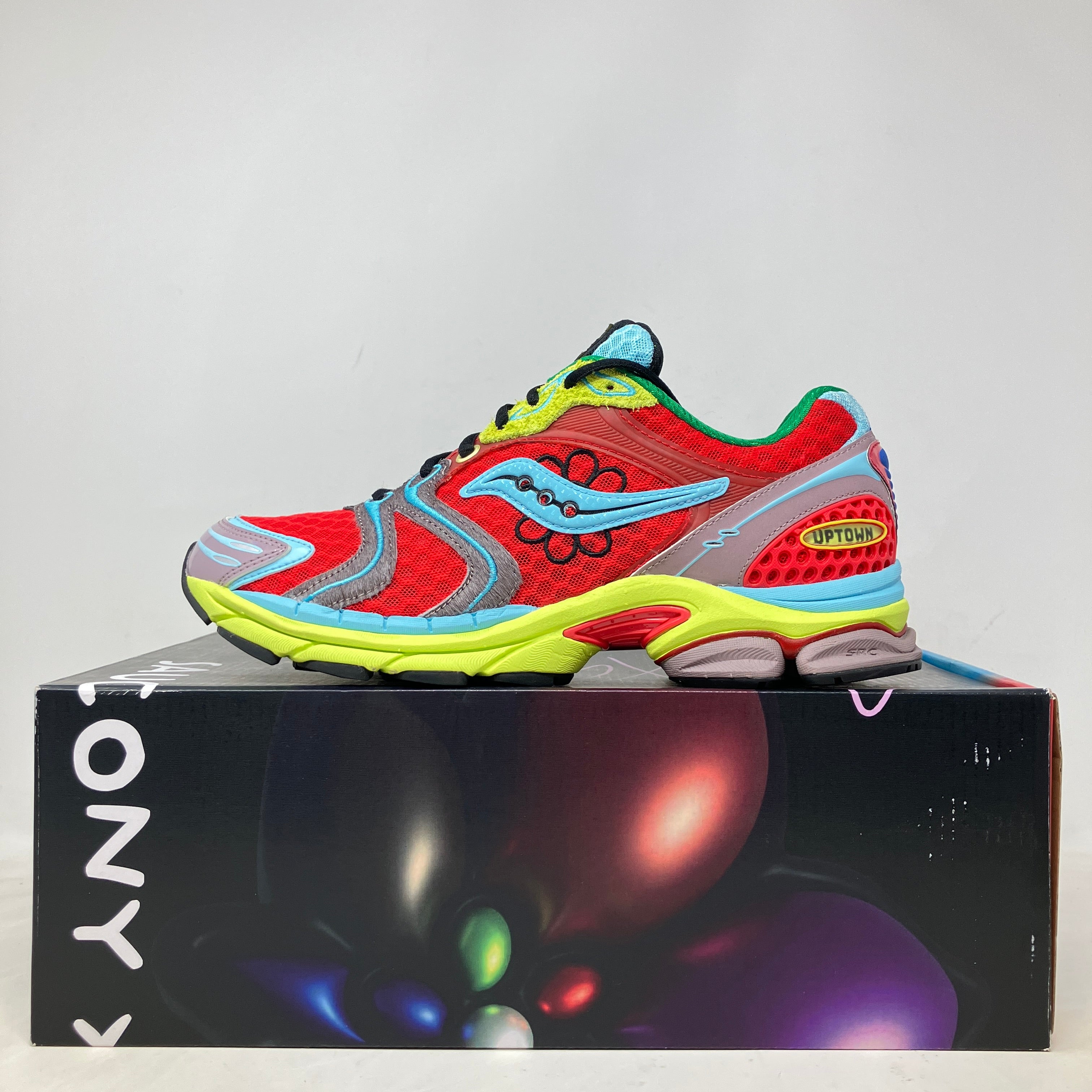 Saucony ProGrid Triumph 4 Jae Tips Flowers Grow Uptown Poison Ivy