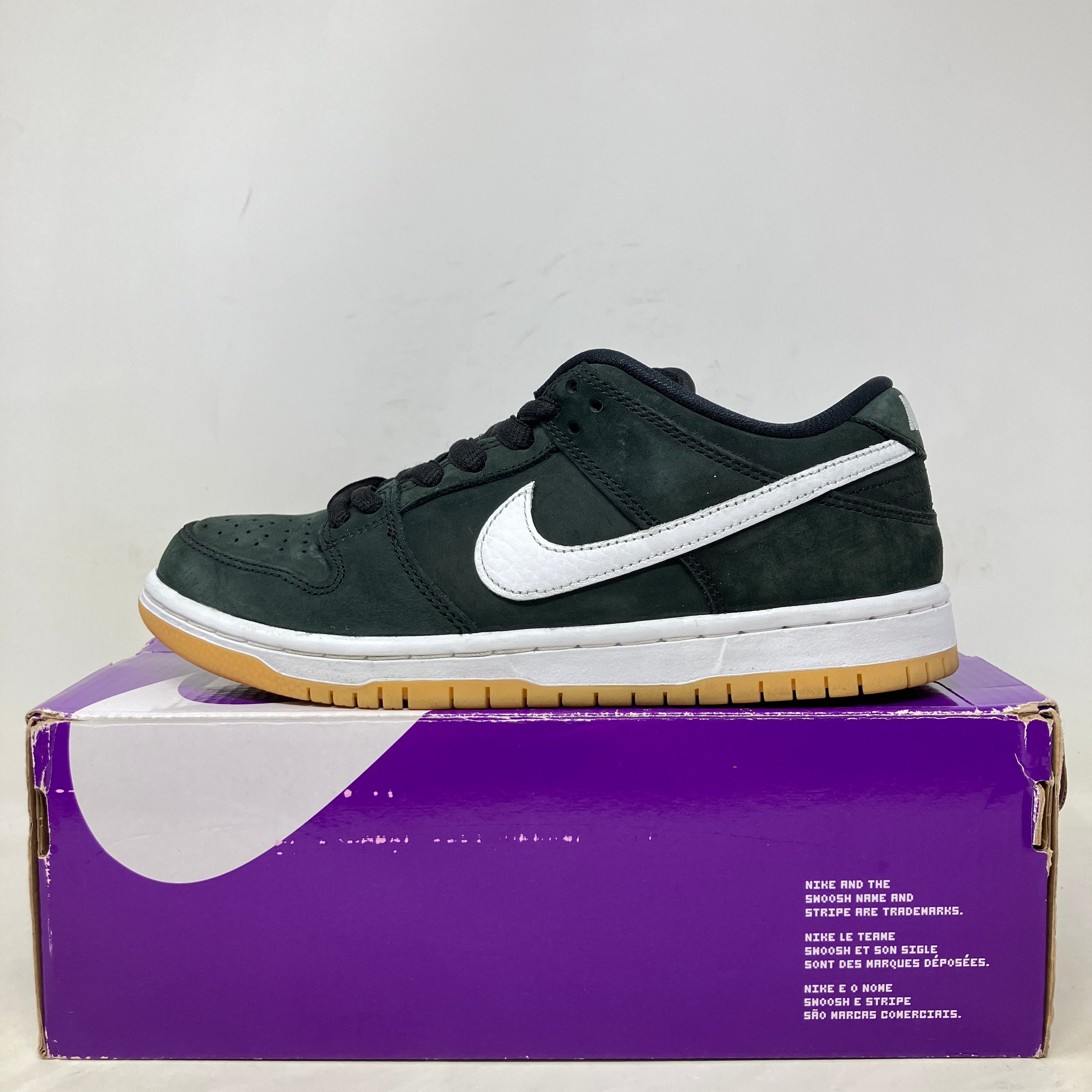 Nike SB Dunk Low Pro Black Gum