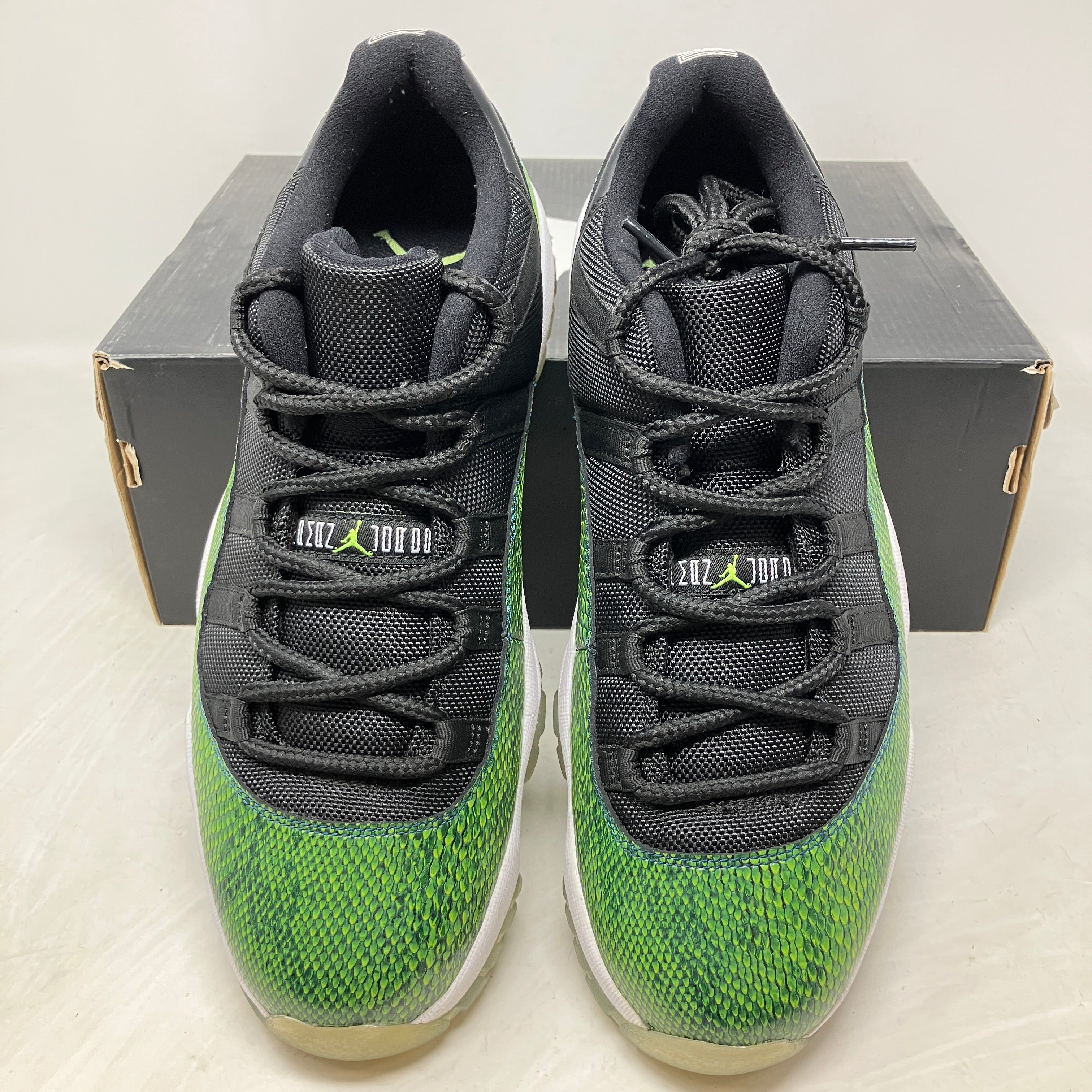 Jordan 11 Retro Low Green Snakeskin