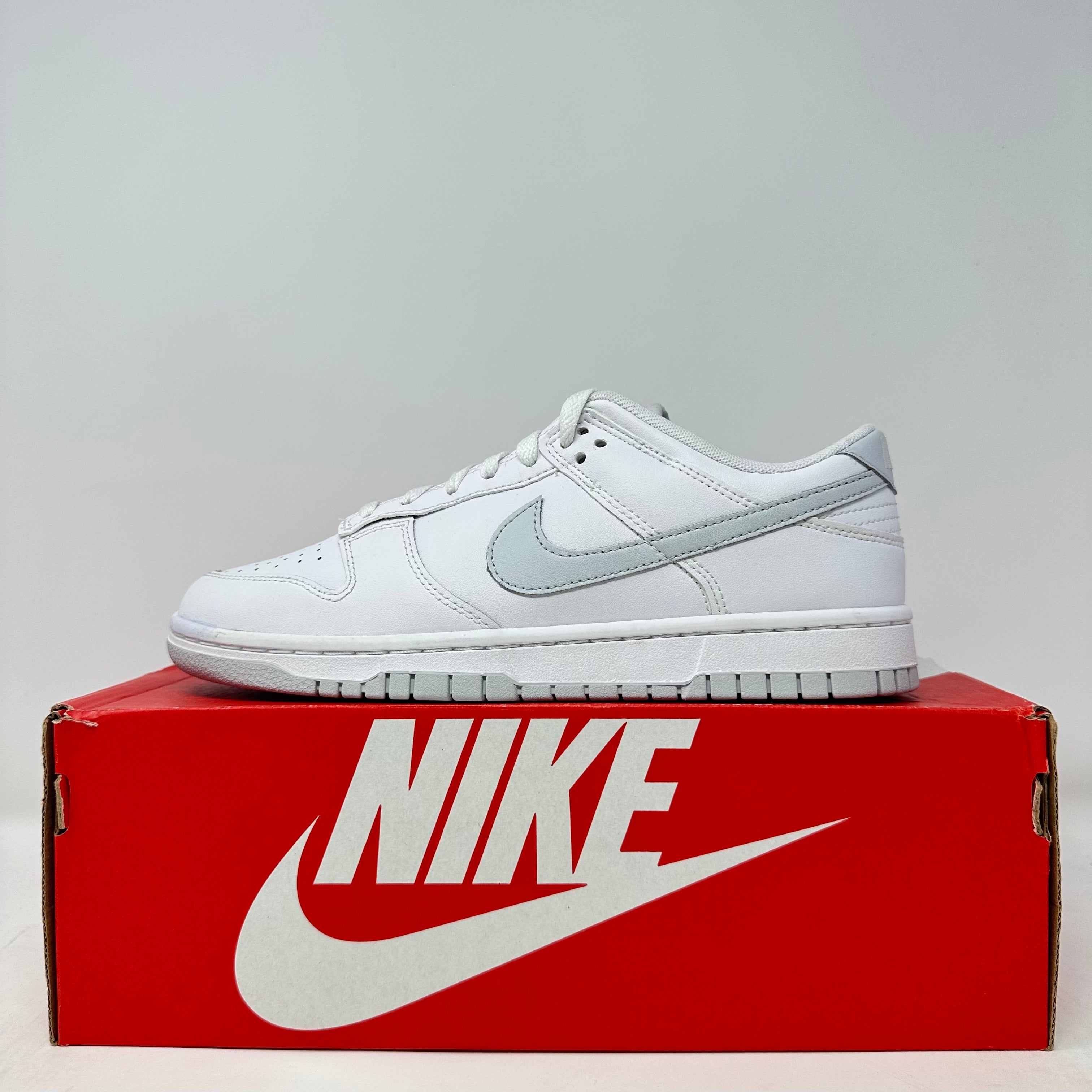 Nike Dunk Low Retro White Pure Platinum