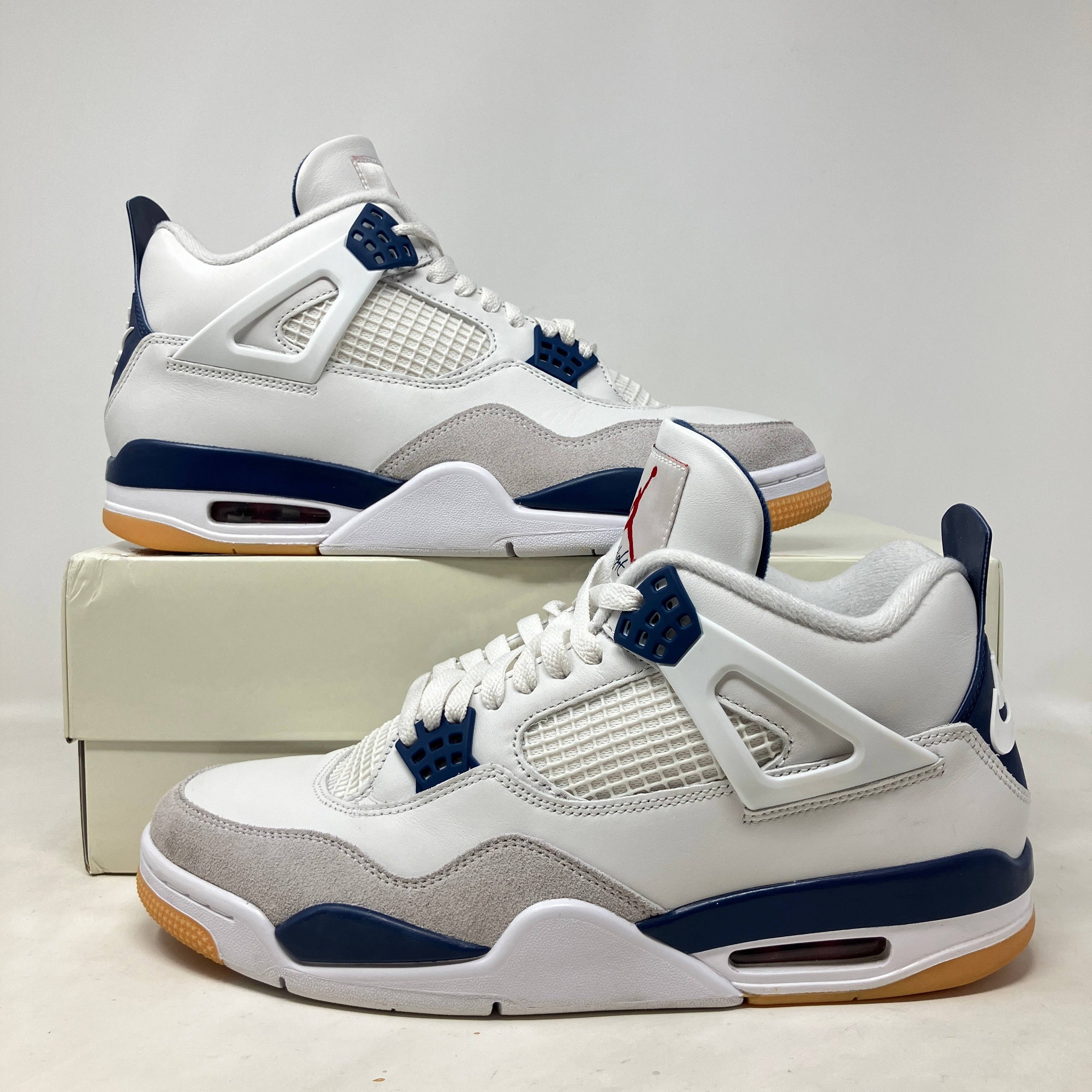 Jordan 4 Retro SB Navy