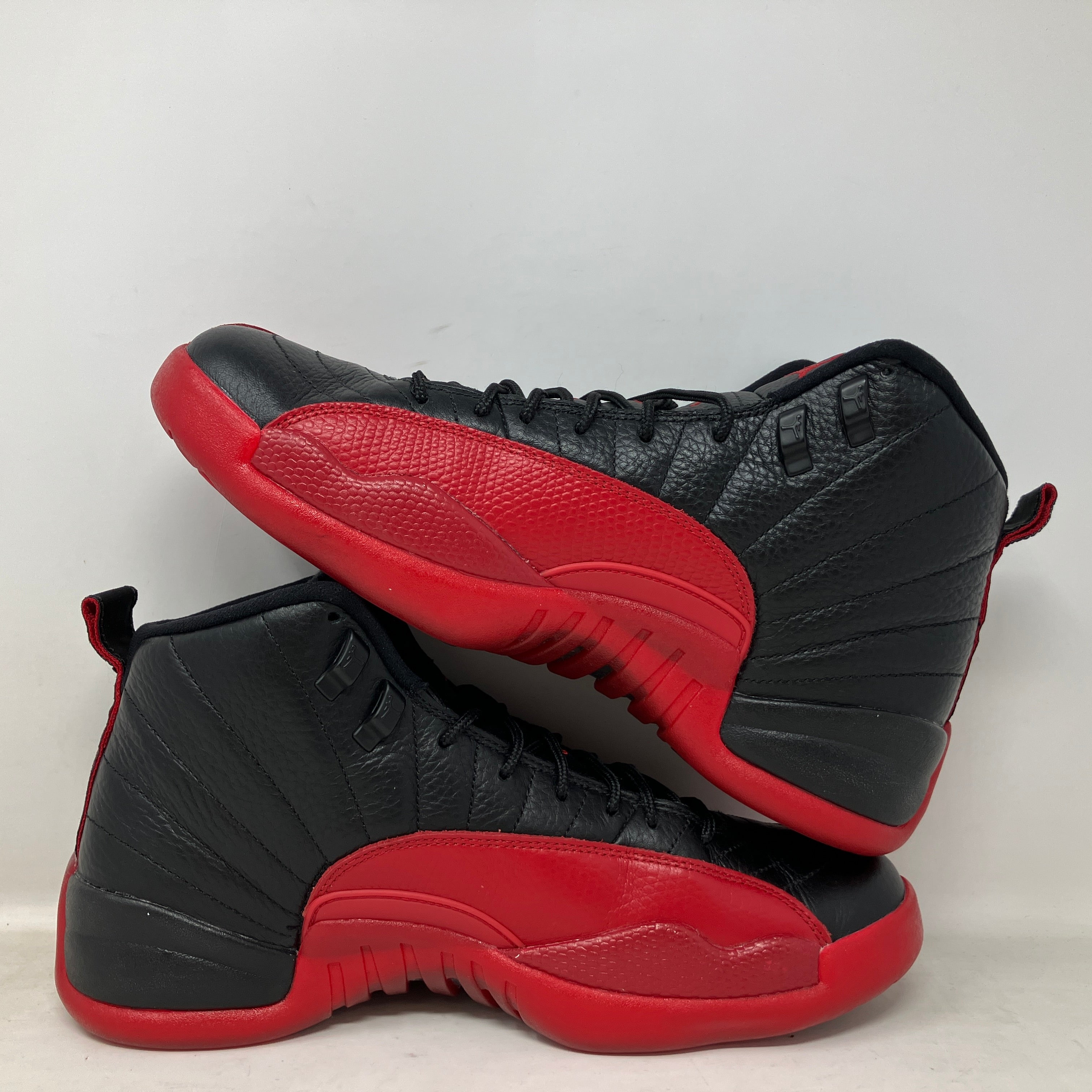 Jordan 12 Retro Flu Game (2016)
