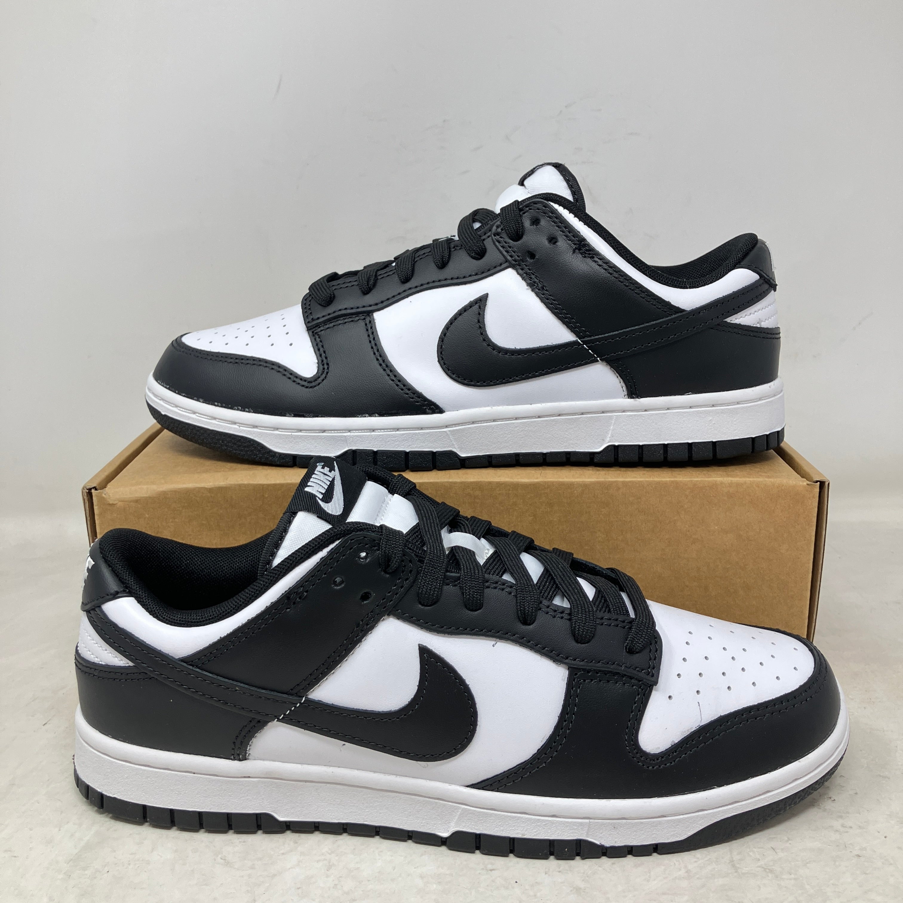 Nike Dunk Low Retro White Black Panda
